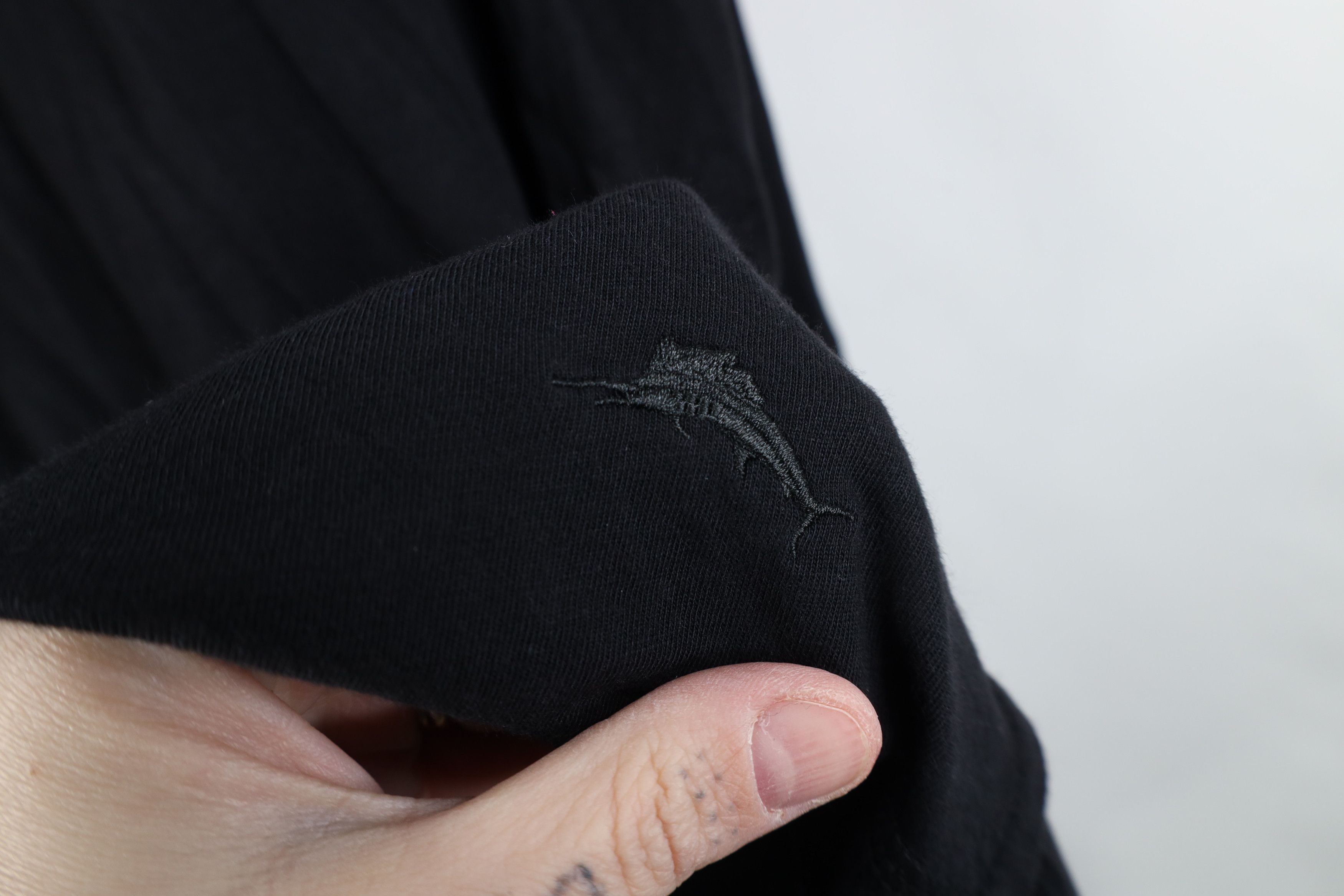 Tommy Bahama Tommy Bahama Cotton Blend Long Sleeve Henley T-Shirt Black Size US L / EU 52-54 / 3 - 4 Thumbnail