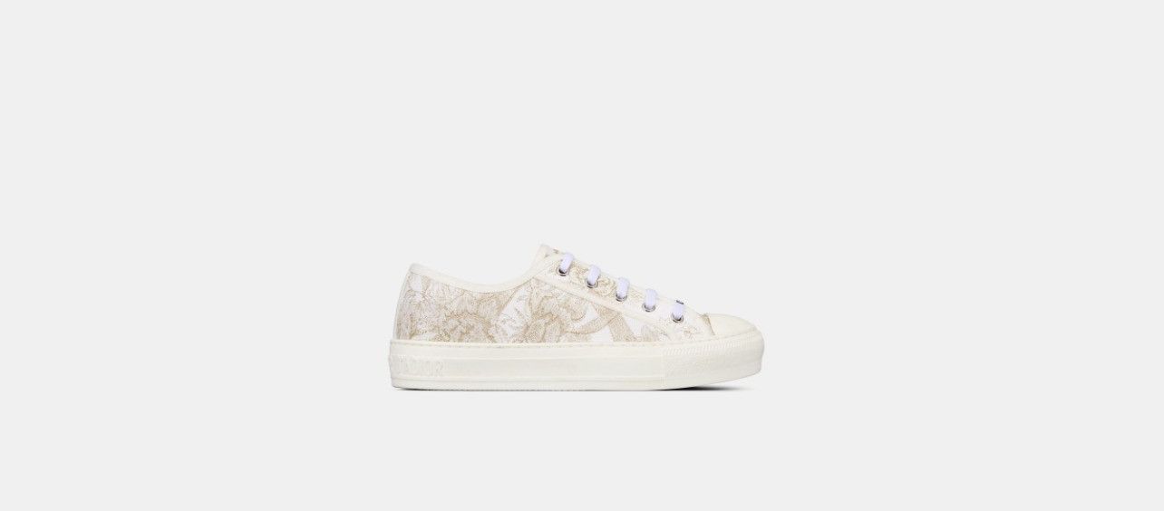 image of Dior O1W1Db10524 Sneakers In White & Gold in White/Gold, Women's