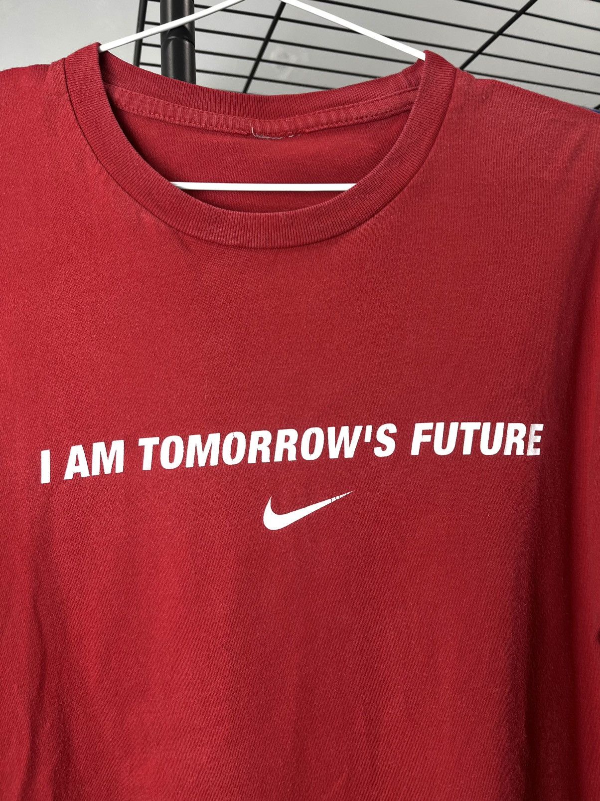 Nike Vintage Nike Roger Federer Tennis Challenge Court T Shirt Size US M / EU 48-50 / 2 - 2 Thumbnail
