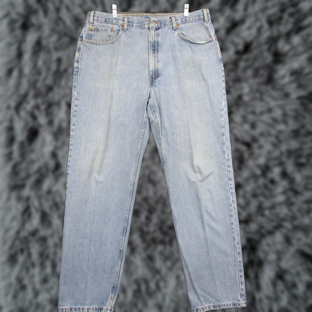 Levi's Levi's 550 Jeans Mens 40x32 Relaxed Denim Tapered Light Blue 90s Classic Waist 40 Inseam 32 Mens Size US 40 / EU 56 - 1 Thumbnail