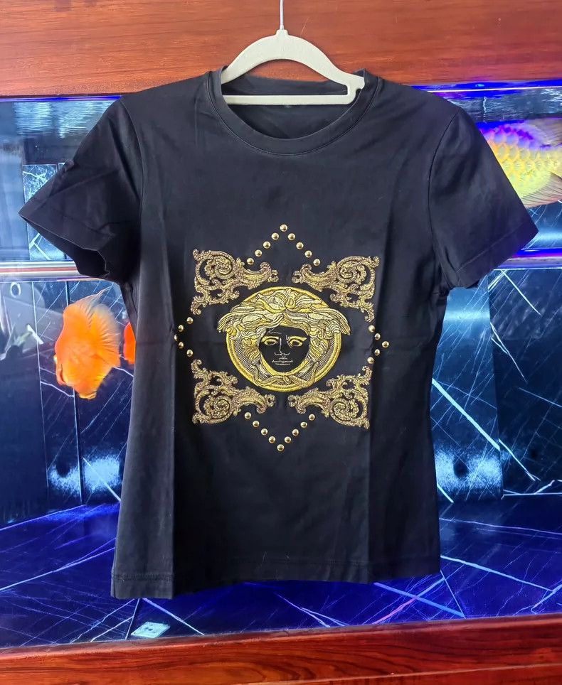 Versace Versace Men's and women's short-sleeved T-shirts Size M / US 6-8 / IT 42-44 - 1 Thumbnail