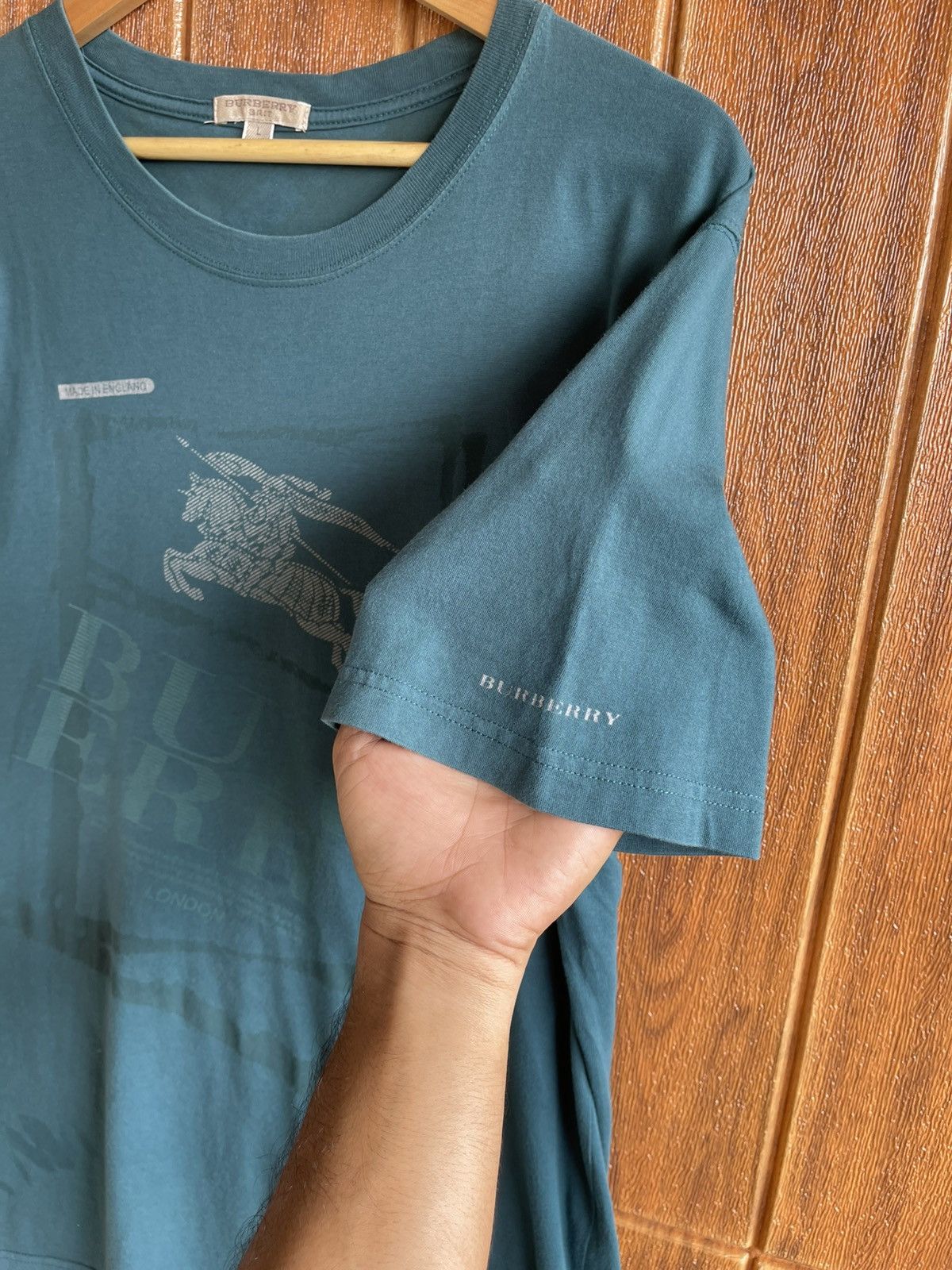 Burberry 💢BURBERRY💢Big Logo Horseferry House Tshirt Size US L / EU 52-54 / 3 - 3 Thumbnail