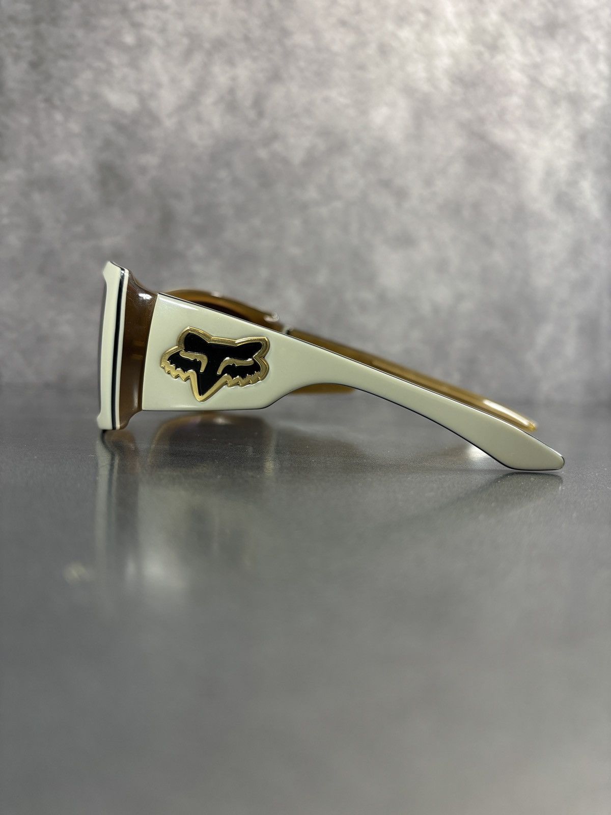 Fox Racing × Oakley 2007 Oakley Fox Racing Sunglasses The Story 2000s Fox Head Size ONE SIZE - 13 Thumbnail