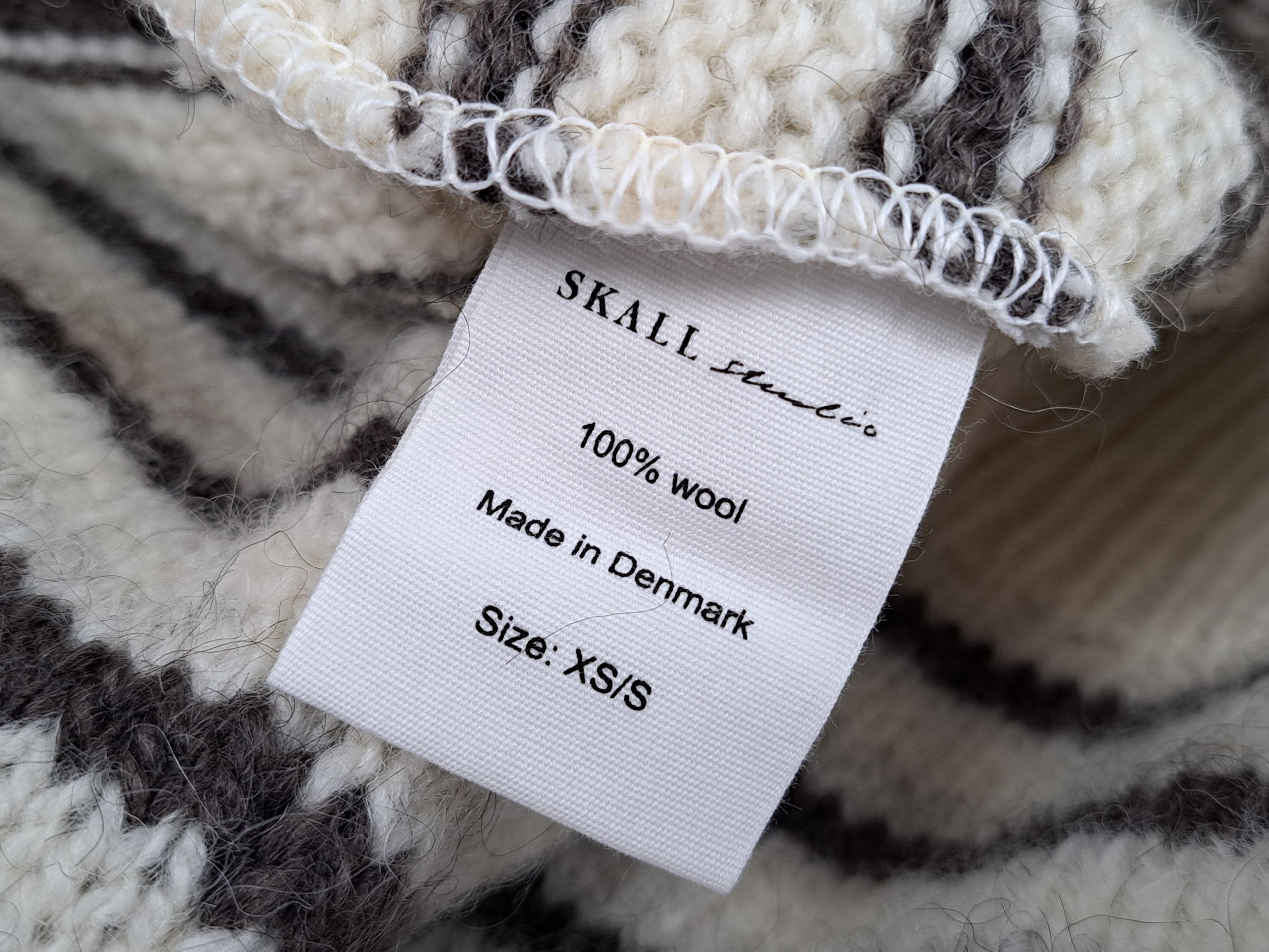 Designer SKALL STUDIO striped knit warm sweater. Size XS / US 0-2 / IT 36-38 - 9 Thumbnail