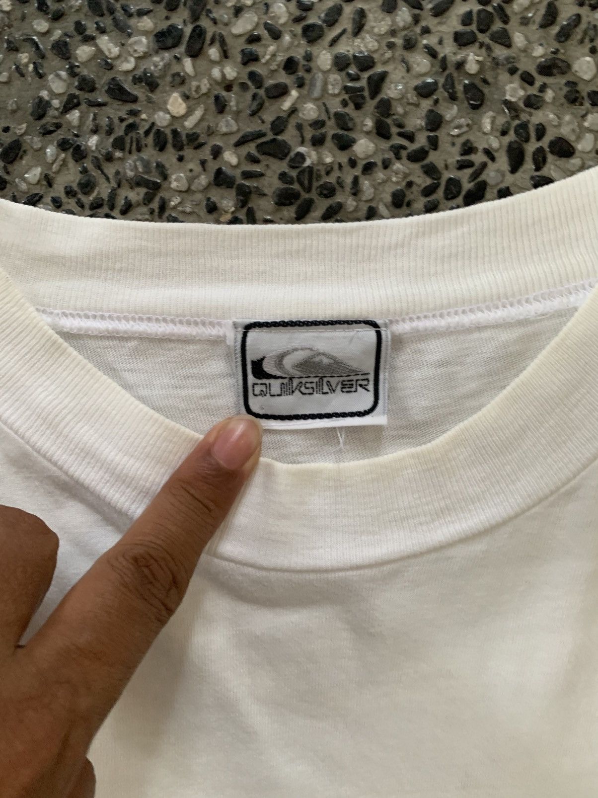 Quiksilver Vintage 90s Quiksilver Surfing / Surfboards / Surfwear Tees Size US M / EU 48-50 / 2 - 7 Thumbnail