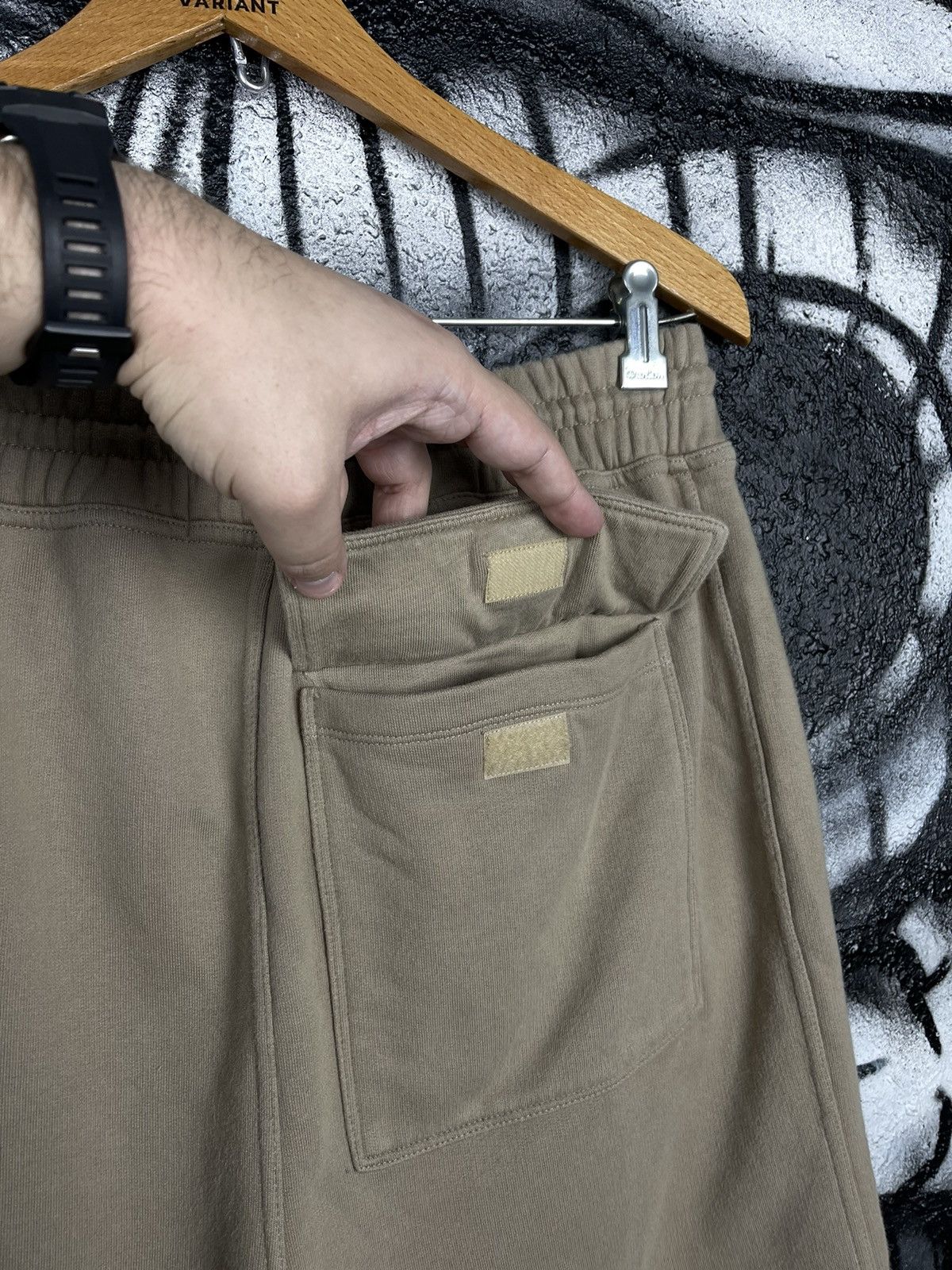 Represent Clo. Represent Blanks Cotton Shorts Men’s Size L Size US 34 / EU 50 - 7 Thumbnail