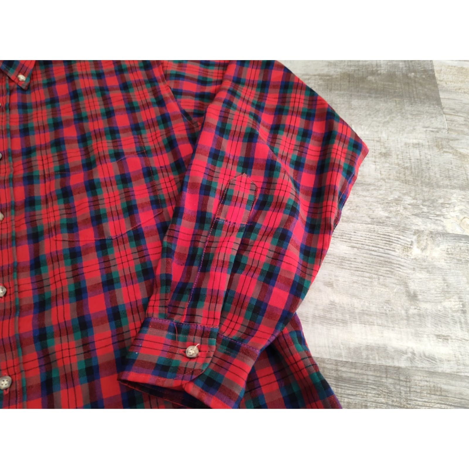 Pendleton VINTAGE Pendleton Men's Flannel Shirt L Long Sleeve Plaid Wool Tartan 90s Casual Outdoors Size US L / EU 52-54 / 3 - 2 Thumbnail
