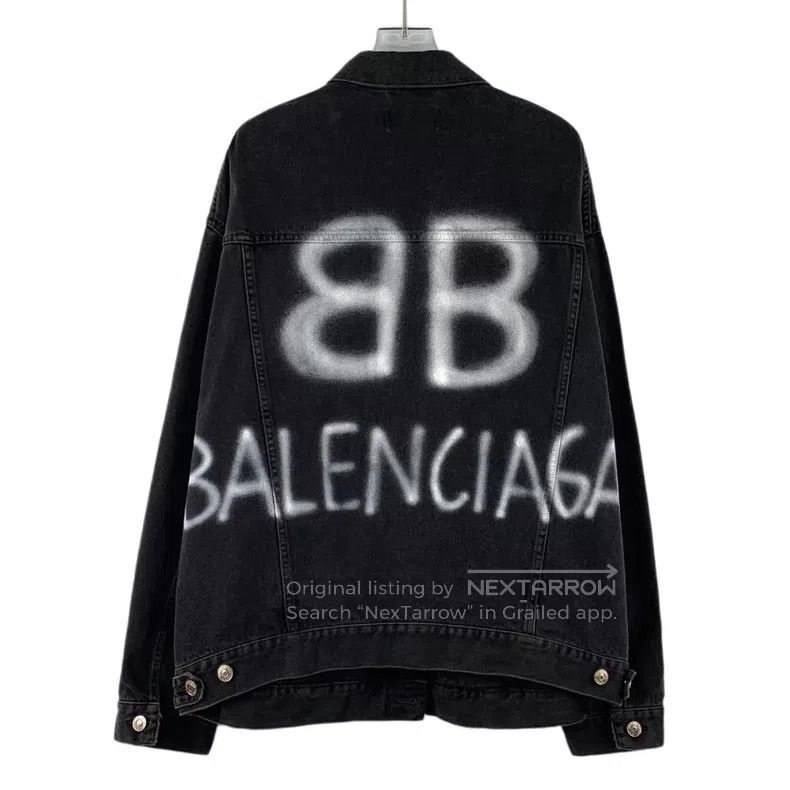 Balenciaga Balenciaga Black back letter graffiti print cotton collar Size US XS / EU 42 / 0 - 2 Thumbnail