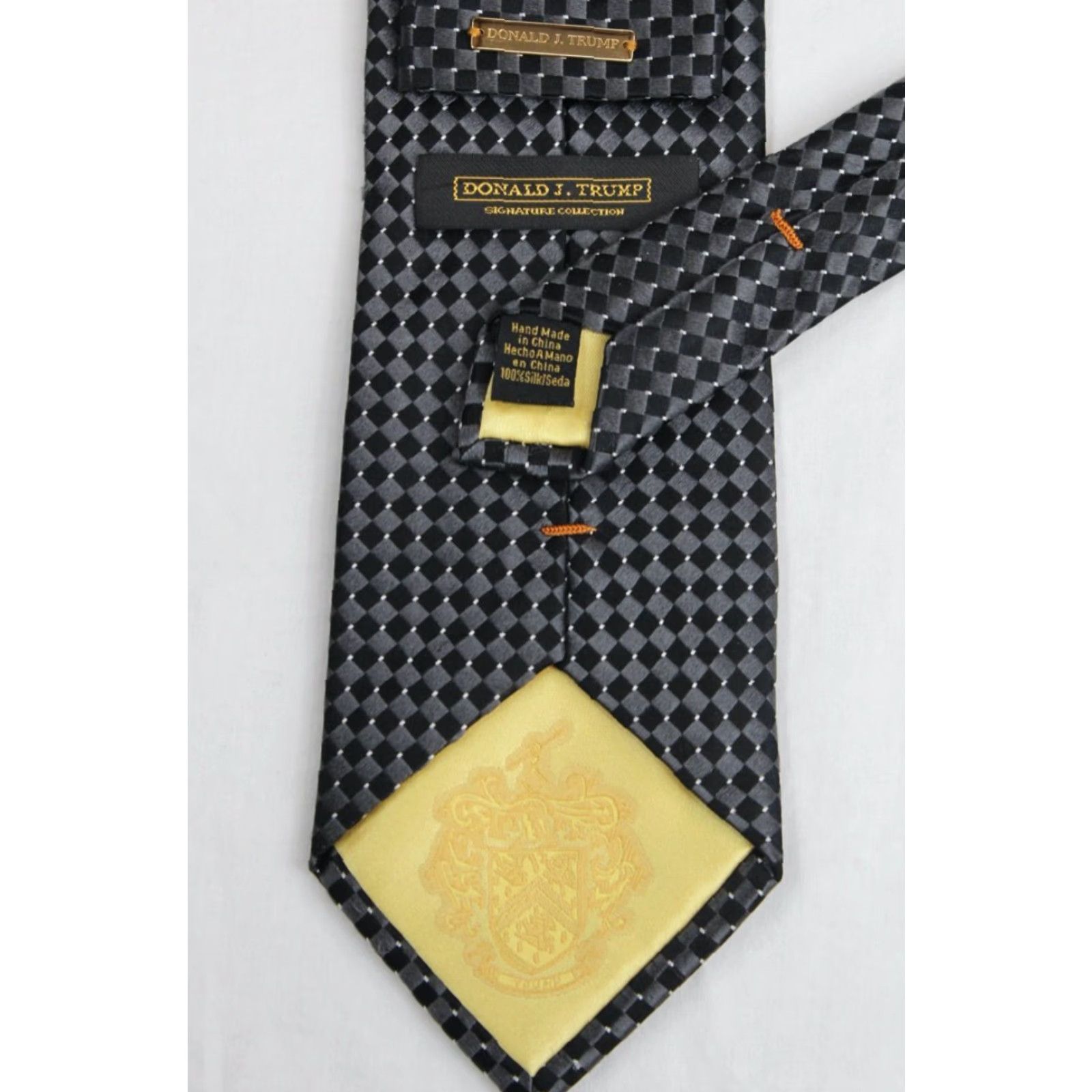 Vintage Donald J. Trump Silk Necktie Mens Black Silver Diamond Signature Collection Luxury Size ONE SIZE - 5 Thumbnail