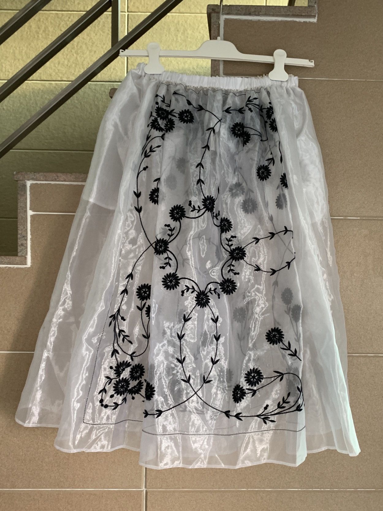 Tricot Comme des Garcons Tricot Comme des Garçons Sheet Skirt Size 27" / US 4 / IT 40 - 1 Thumbnail