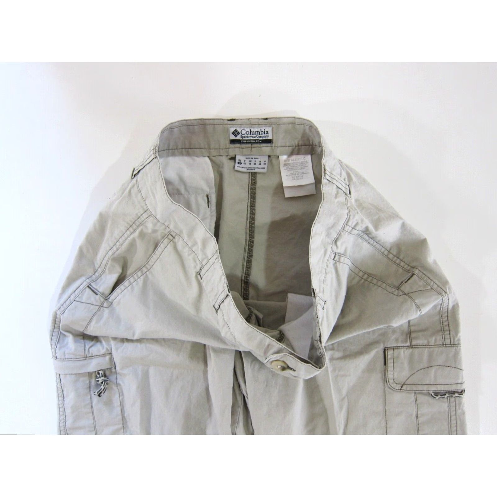 Vintage VINTAGE Columbia Pant Women 10 Beige Cargo Wide-Leg 32" Waist 23.5" Inseam 11" Rise 12" Thigh 9" Ankle 42" Hip 10 100% Cotton Size 32" / US 10 / IT 46 - 5 Thumbnail