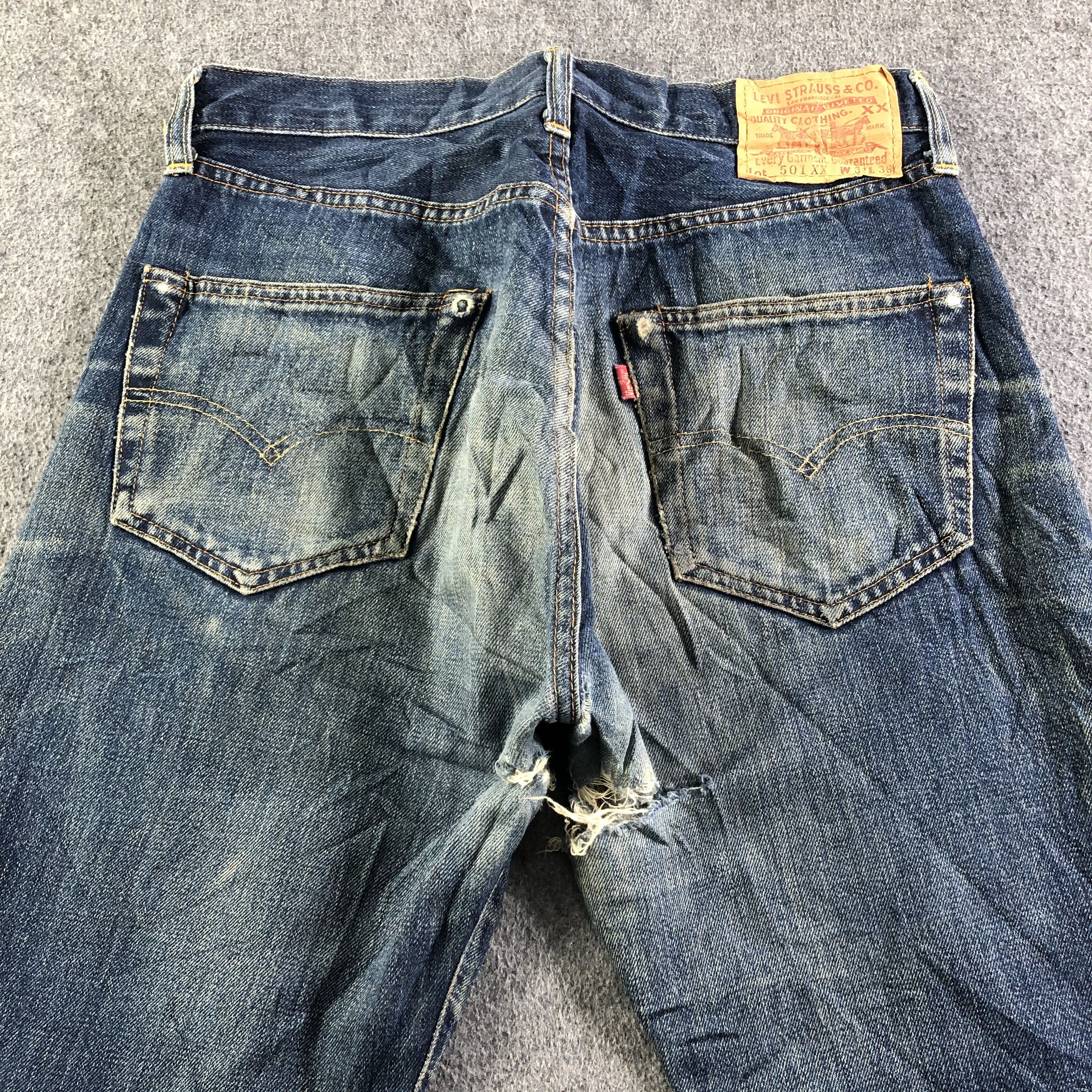 Levi's Vintage Blue Wash Levis 501 Jeans-J3729 Size US 30 / EU 46 - 4 Thumbnail
