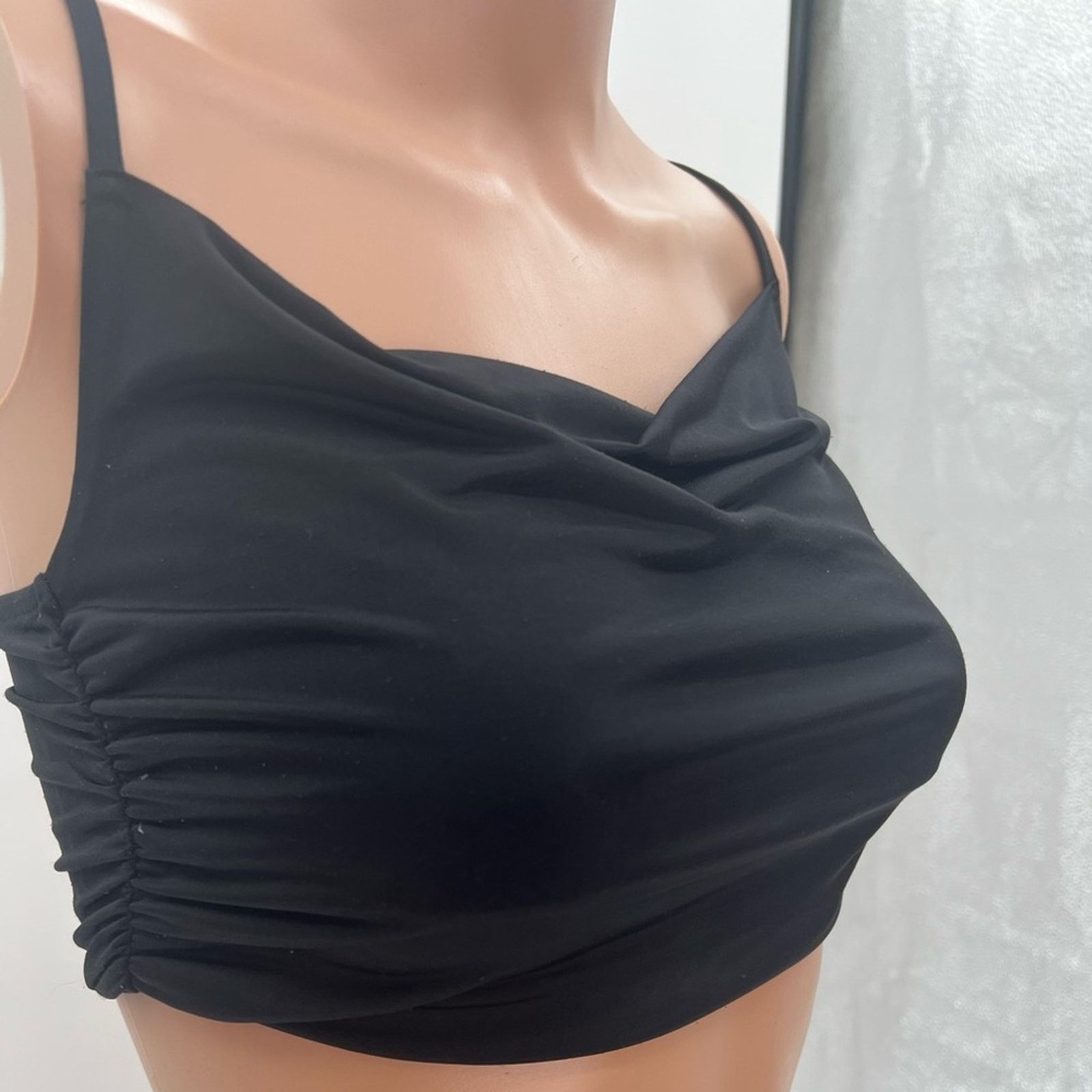 Urban Outfitters Urban Outfitters Black Crop Top Size S / US 4 / IT 40 - 5 Thumbnail