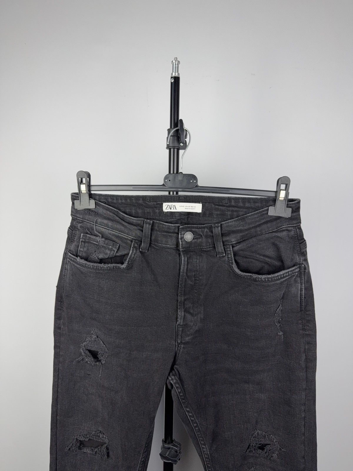 Designer × Zara ZARA Distressed Skinny Jeans Washed Black Denim Size 30" / US 8 / IT 44 - 2 Thumbnail