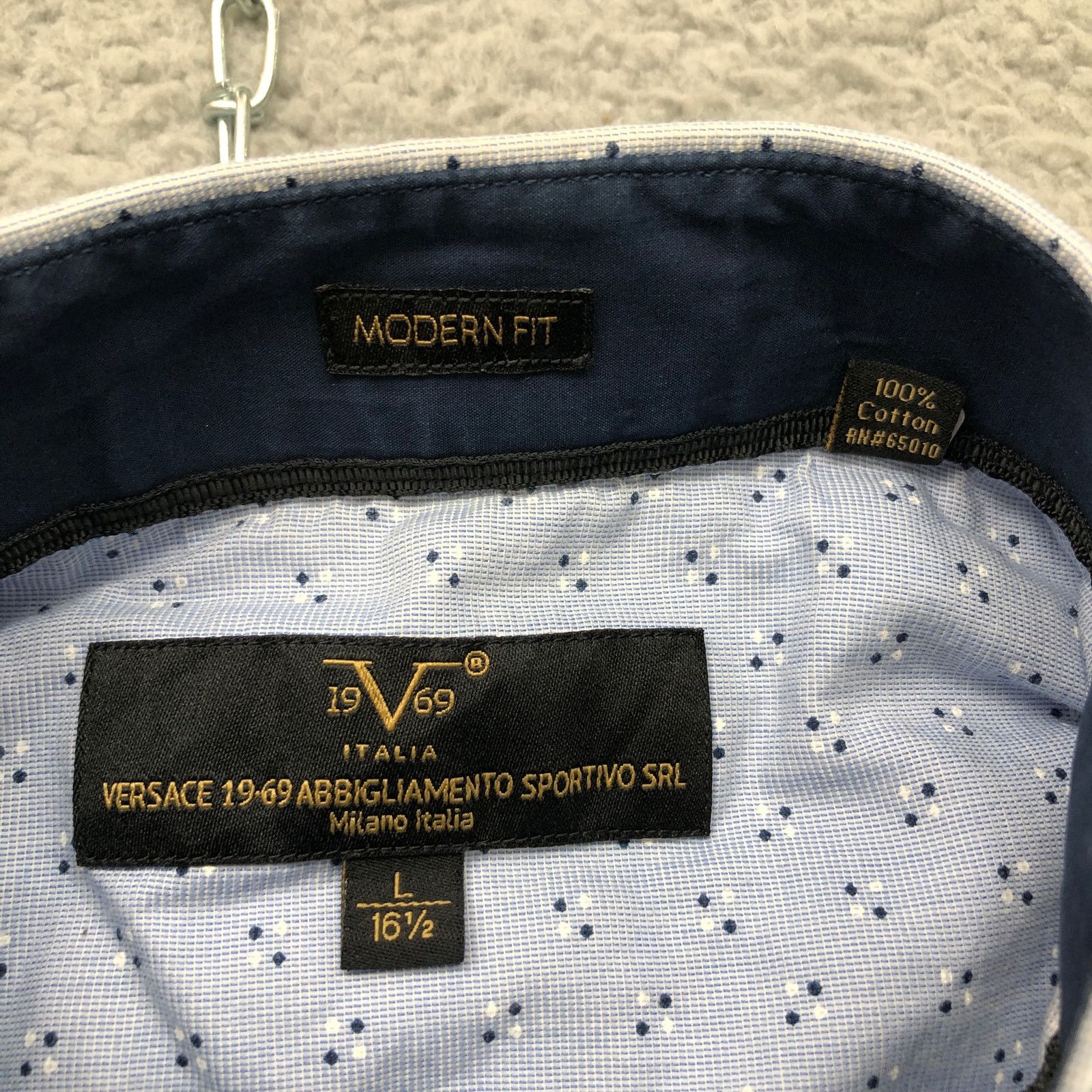Versace Versace 1969 Abbigliamento Sportivo Button Shirt Large 16.5 Size US L / EU 52-54 / 3 - 3 Thumbnail