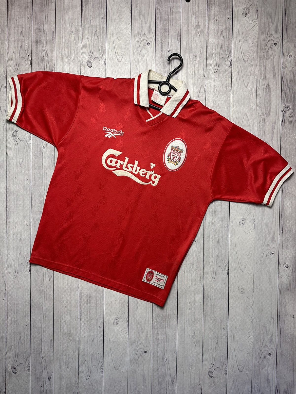 image of Vintage Soccer Jersey Liverpool Reebok Size S in Red, Men's