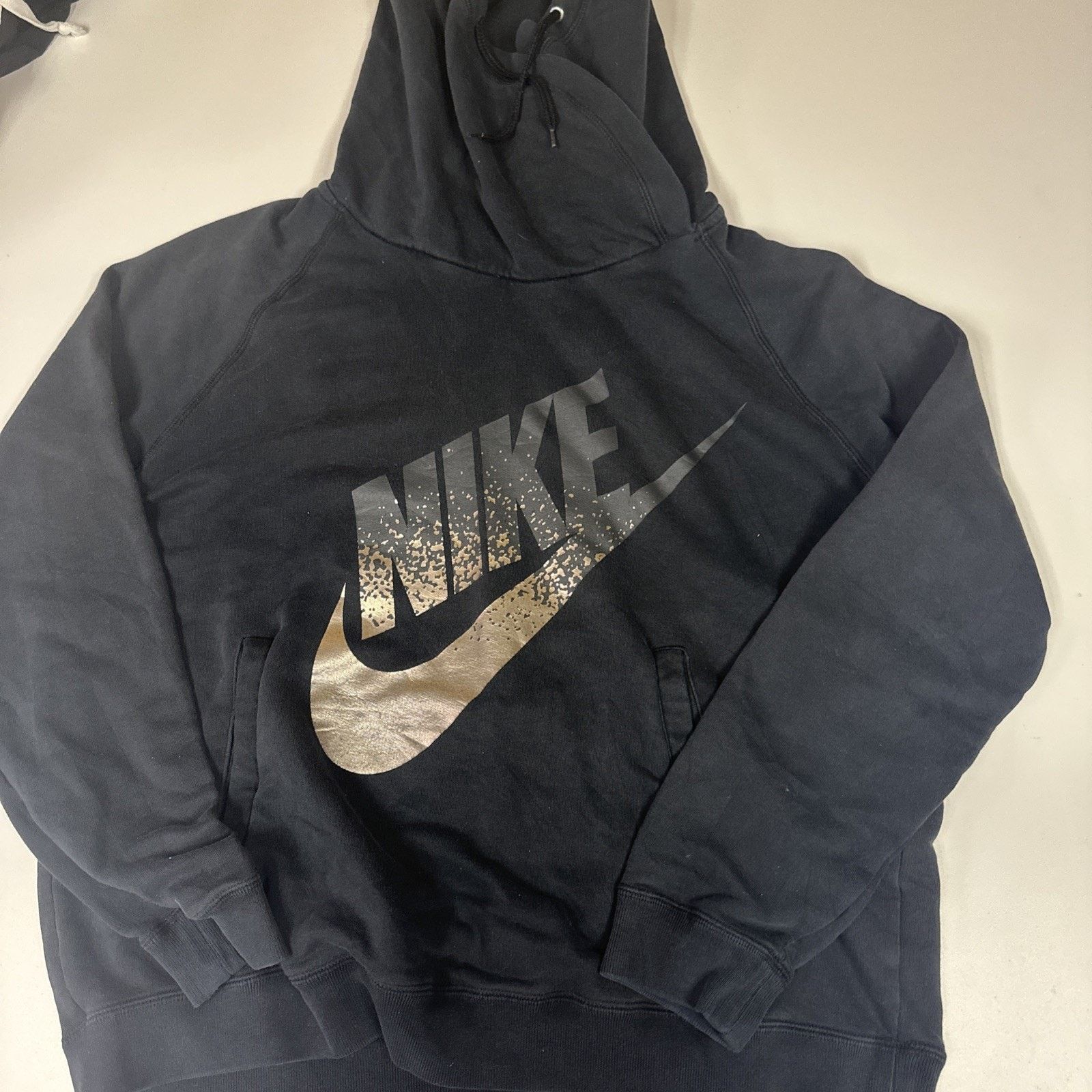 Nike Nike Women’s Hoodie Black And Gold 853725-010 Size XL Size XL / US 12-14 / IT 48-50 - 1 Thumbnail