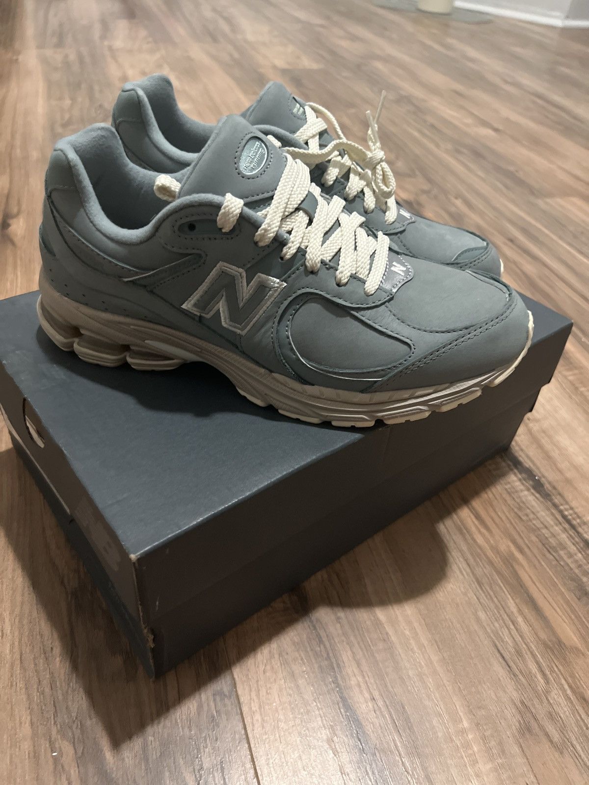 Kith × New Balance New Balance Kith 2002r Size US 9 / EU 42 - 7 Thumbnail