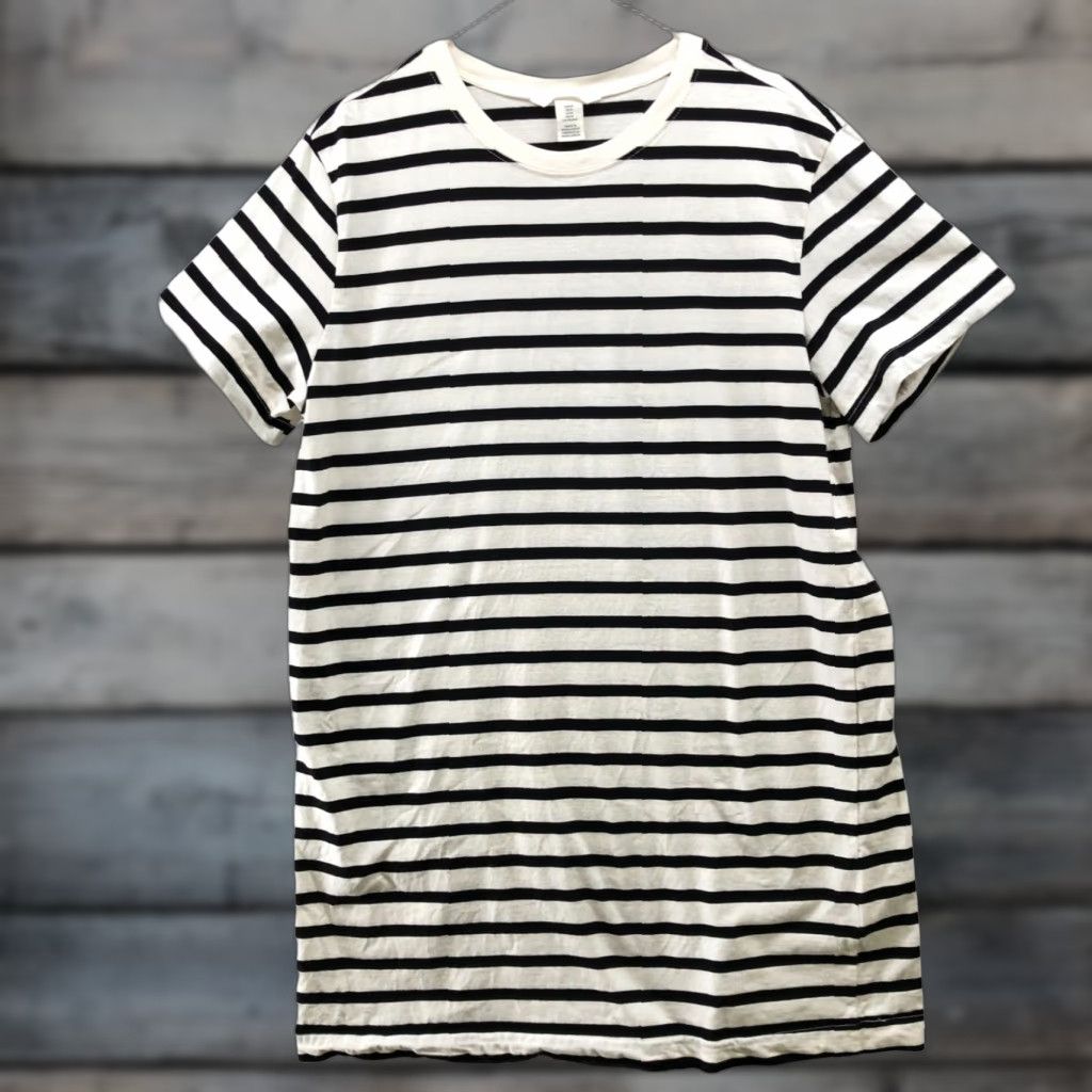 H&M H&M Shirt Dress Womens M Black White Striped Short Sleeve Mini Tunic Dress Womens M Black White Striped Short Sleeve Knit Cotton Crew Neck Size M / US 6-8 / IT 42-44 - 1 Thumbnail