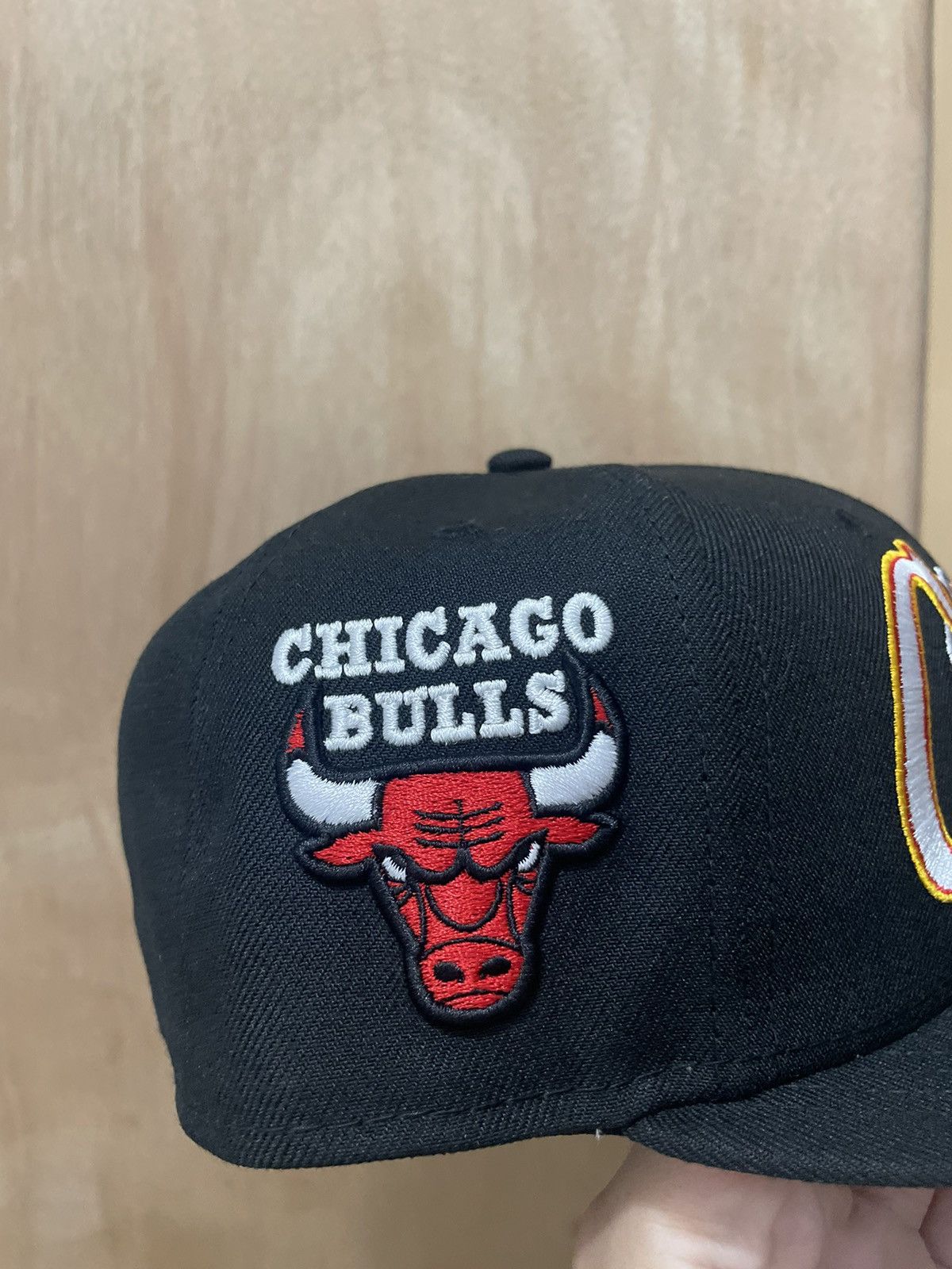 MyFitteds Myfitteds Chicago bulls graffiti size 7 1/4 new era Size ONE SIZE - 4 Thumbnail