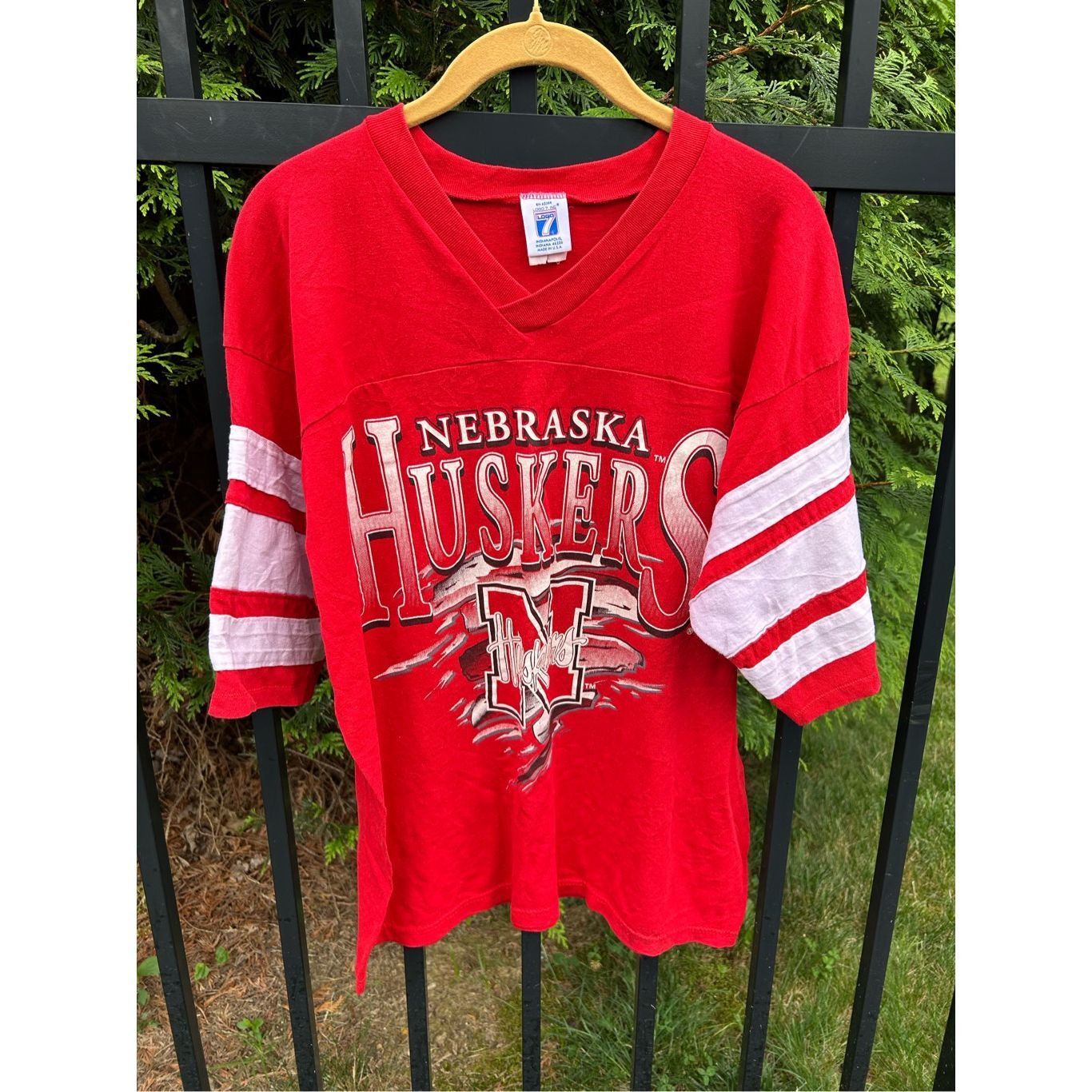 Logo 7 Vintage 1990s, Nebraska cornhuskers logo seven athletic T-sh Size US L / EU 52-54 / 3 - 1 Thumbnail