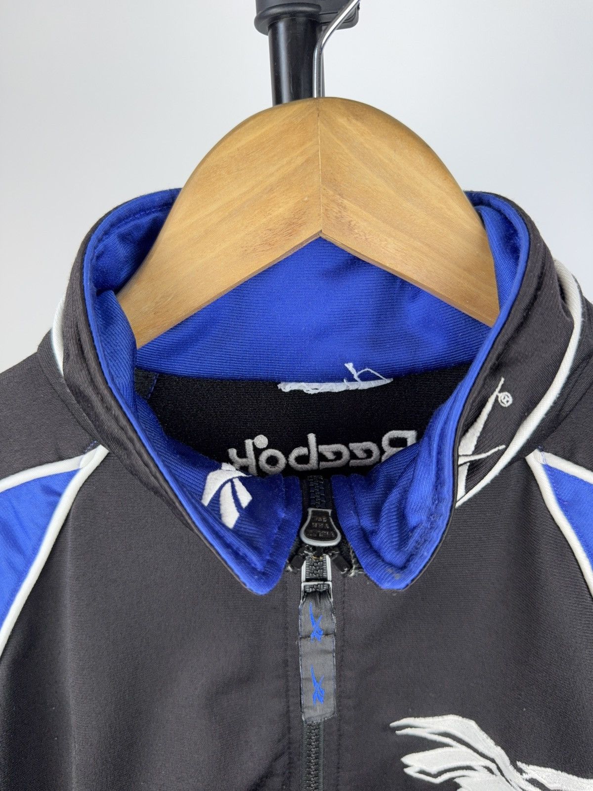 Reebok Vintage 90s Reebok Vector Logo Track Jacket Black Blue Size US S / EU 44-46 / 1 - 9 Thumbnail