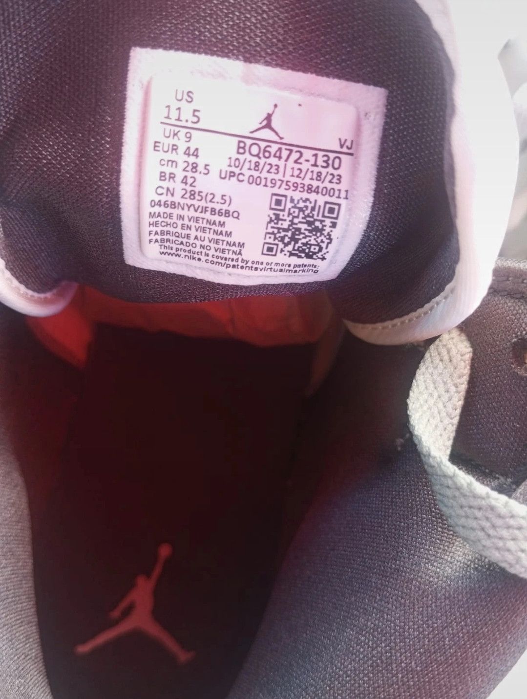 Nike Air Jordan 1 MID Size US 11.5 / EU 44-45 - 5 Thumbnail