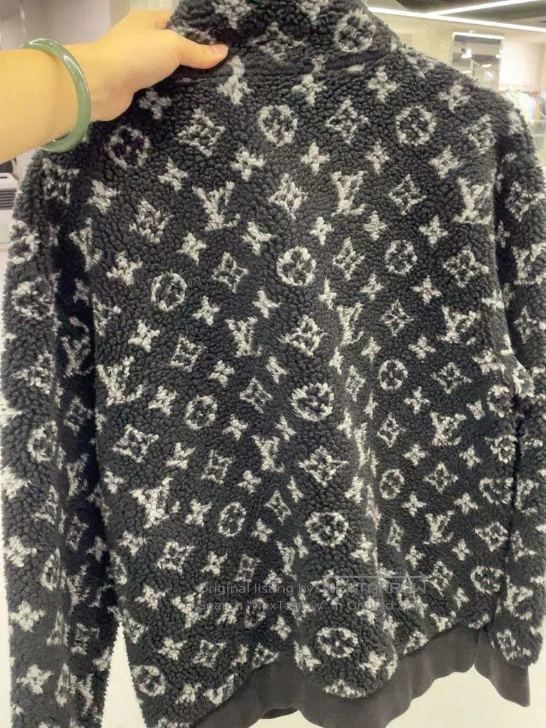 Louis Vuitton Louis Vuitton Monogram Teddy Coat. Size US S / EU 44-46 / 1 - 2 Thumbnail