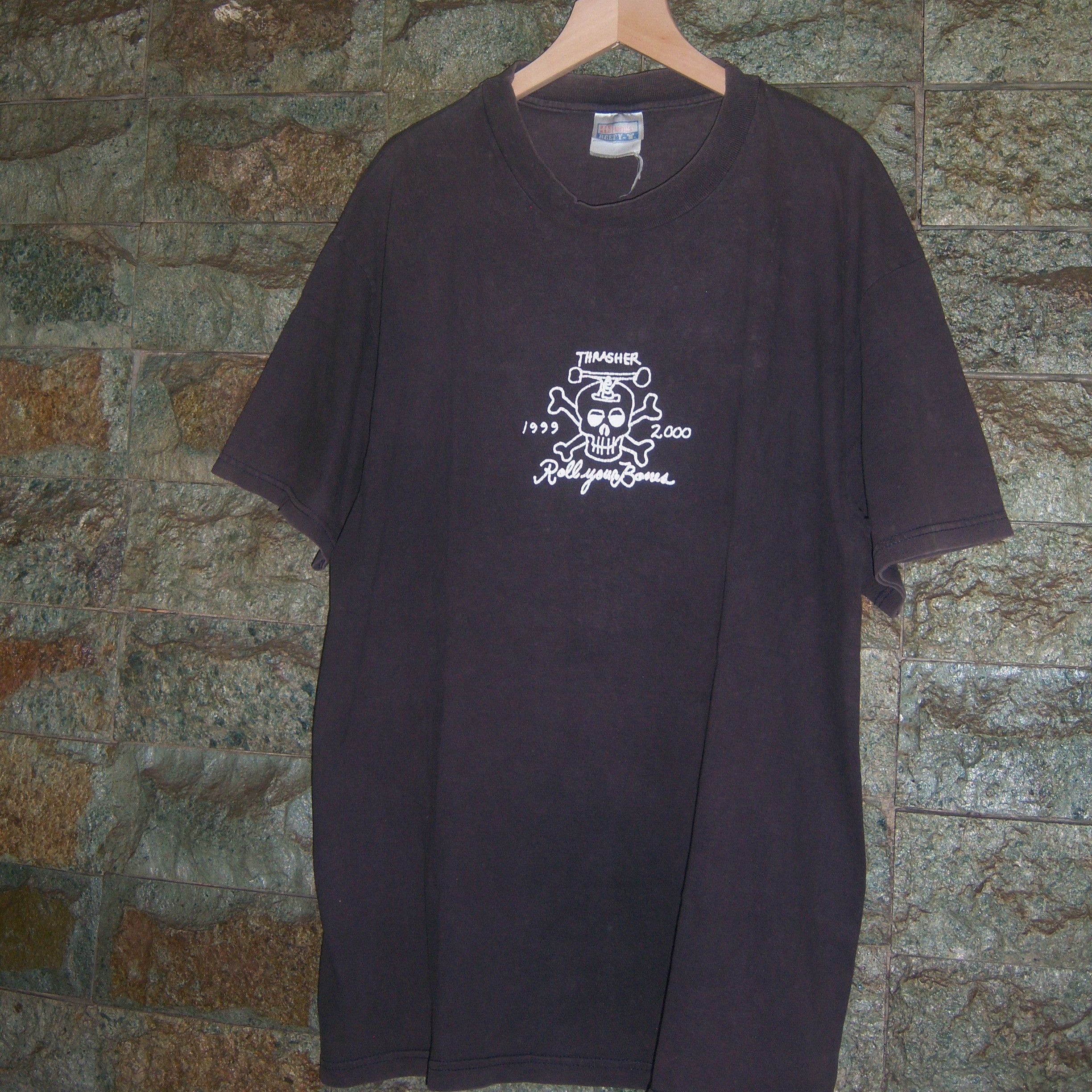 Hanes × Thrasher × Vintage 90s Thrasher Roll Your Bones 1999 - 2000 Size US L / EU 52-54 / 3 - 3 Thumbnail