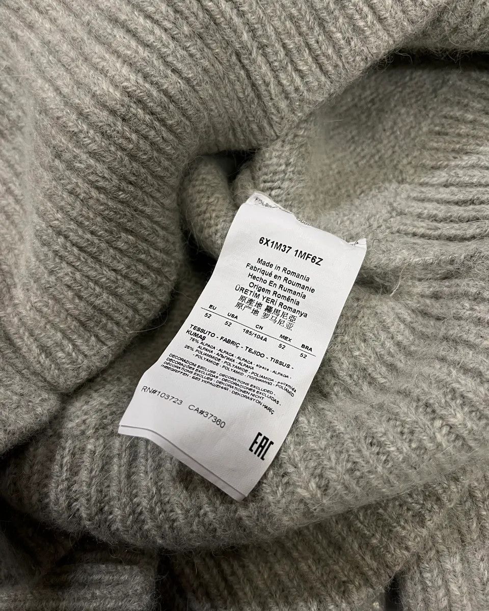 Emporio Armani Emporio Armani Grey Alpaca Geometric Back Panel Sweater Size US M / EU 48-50 / 2 - 9 Thumbnail