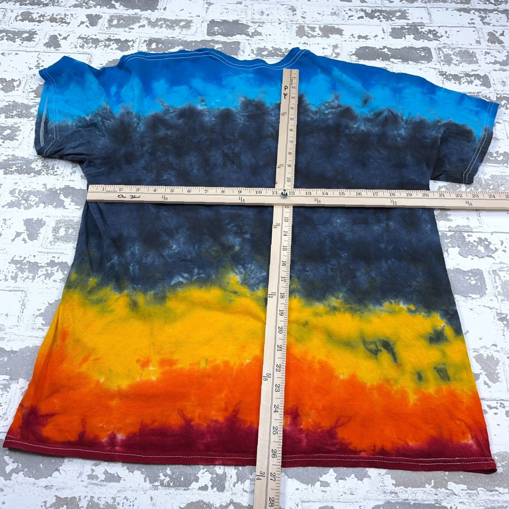 Rainbow Pink Floyd T-Shirt Men Large Multicolor Graphic Print Retro 90s Concert Logo Size US L / EU 52-54 / 3 - 6 Thumbnail