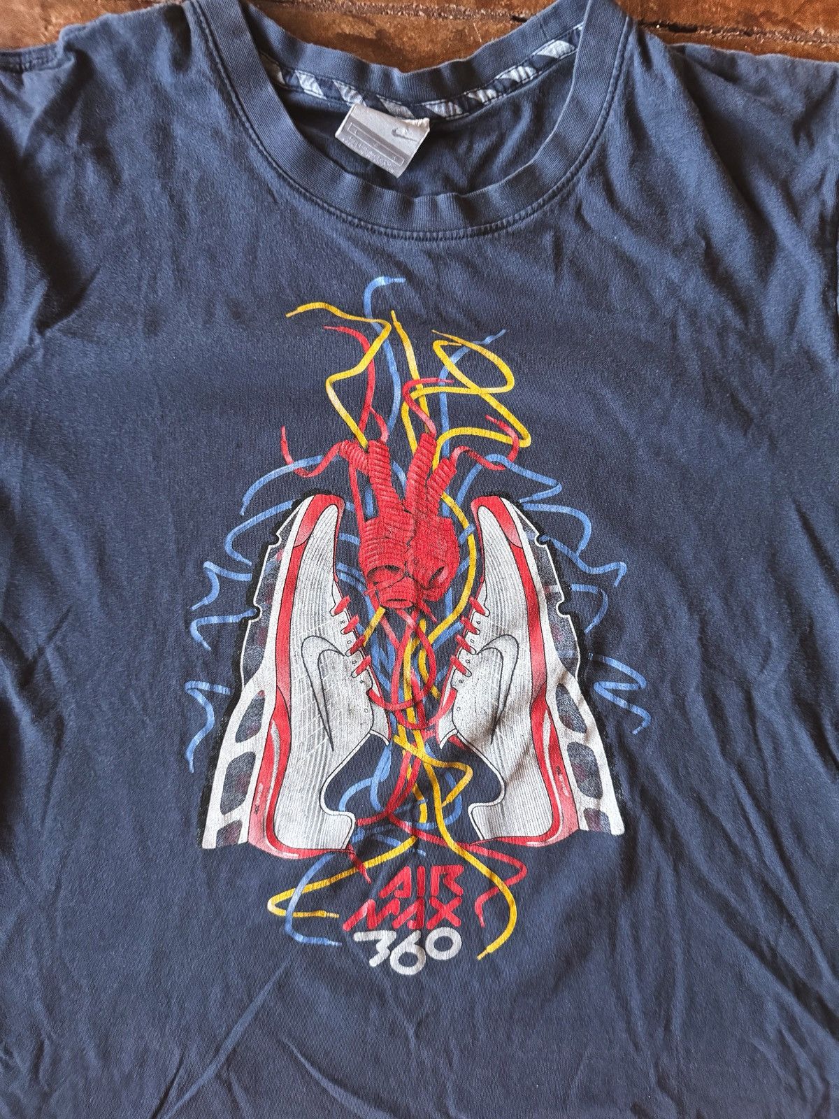 Nike Vintage Nike Air Max 360 T-Shirt Size US L / EU 52-54 / 3 - 2 Thumbnail