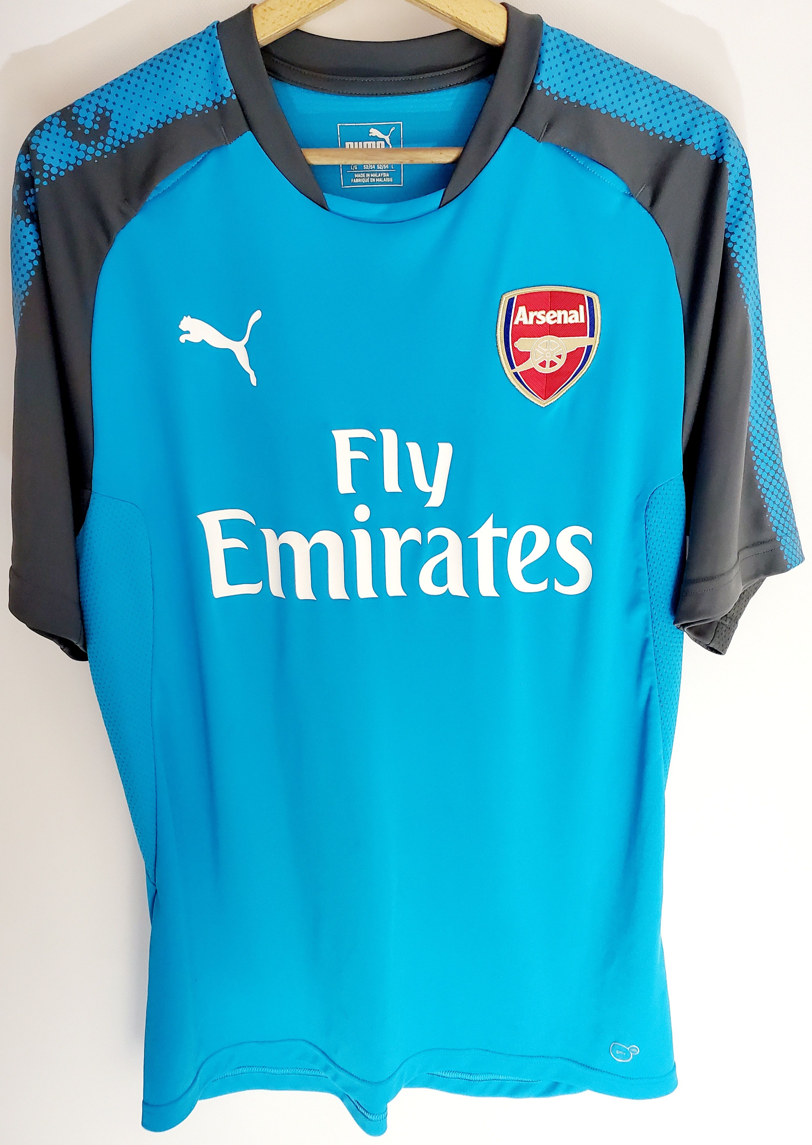 Puma FC ARSENAL 2018/2019 Puma jersey new condition L Size US L / EU 52-54 / 3 - 1 Thumbnail
