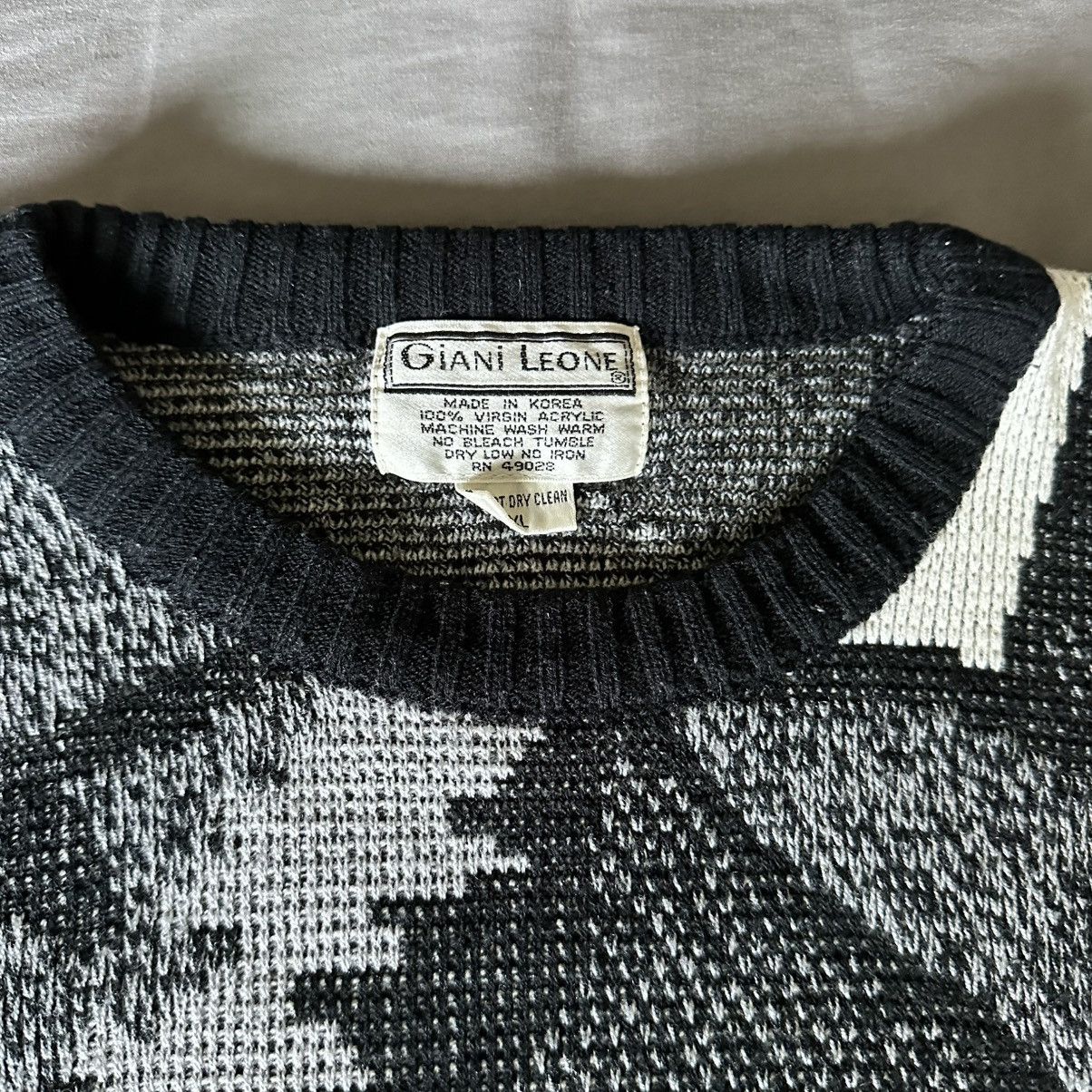 Other Vintage Abstract Grey Mountain Knitted Sweater Size US M / EU 48-50 / 2 - 3 Thumbnail