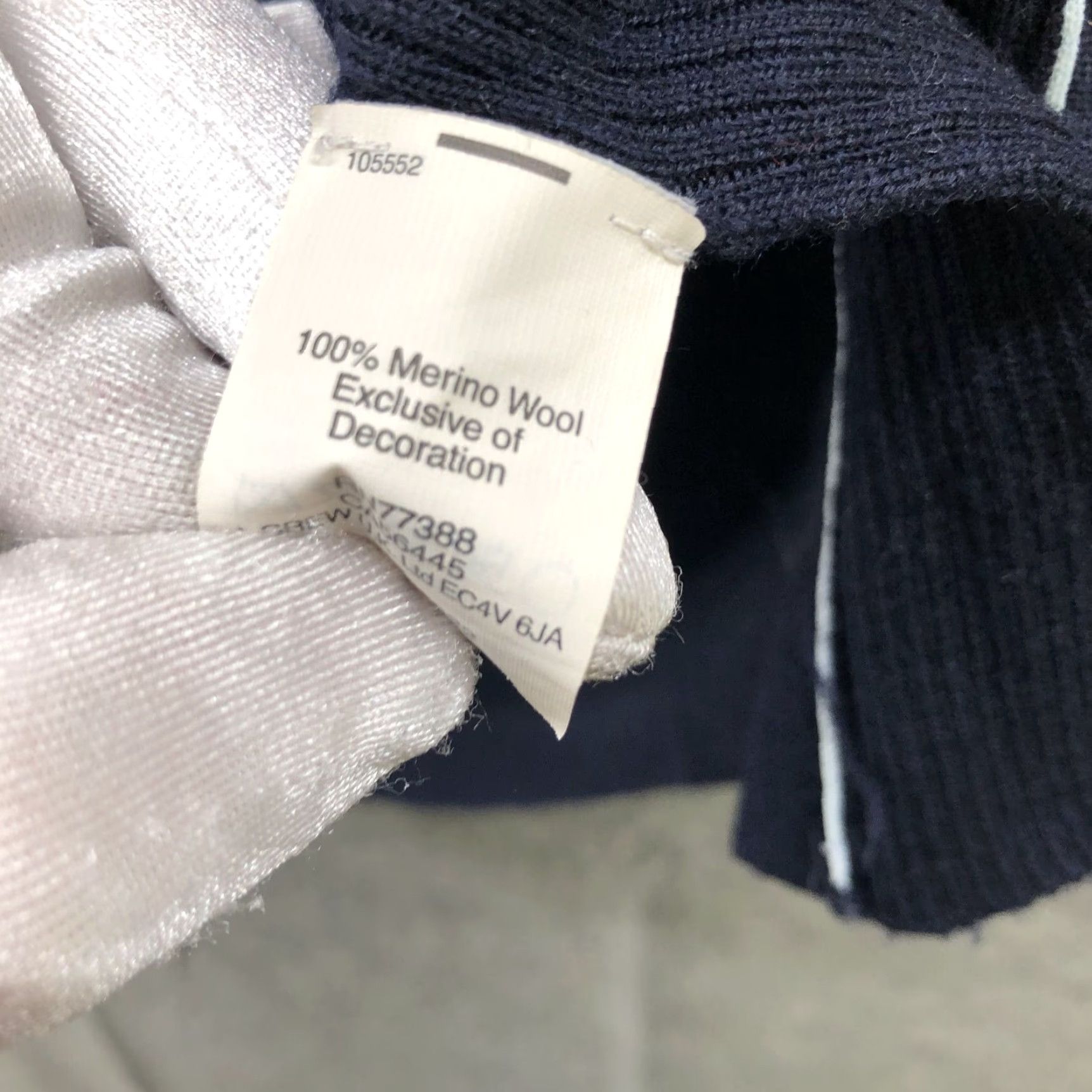 J.Crew J. Crew 100% Merino Wool Sweater Womens S Navy Blue V-neck Lightweight Womens Size S / US 4 / IT 40 - 6 Thumbnail