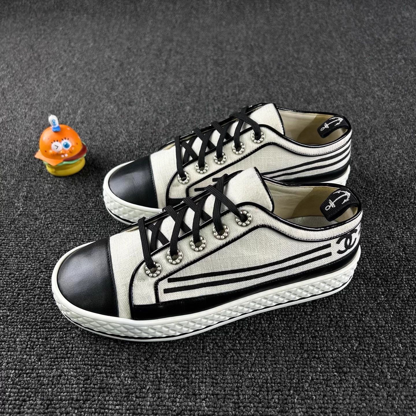 Chanel Chanel Double C Sneakers EUR 37 Size US 6 / IT 36 - 1 Thumbnail