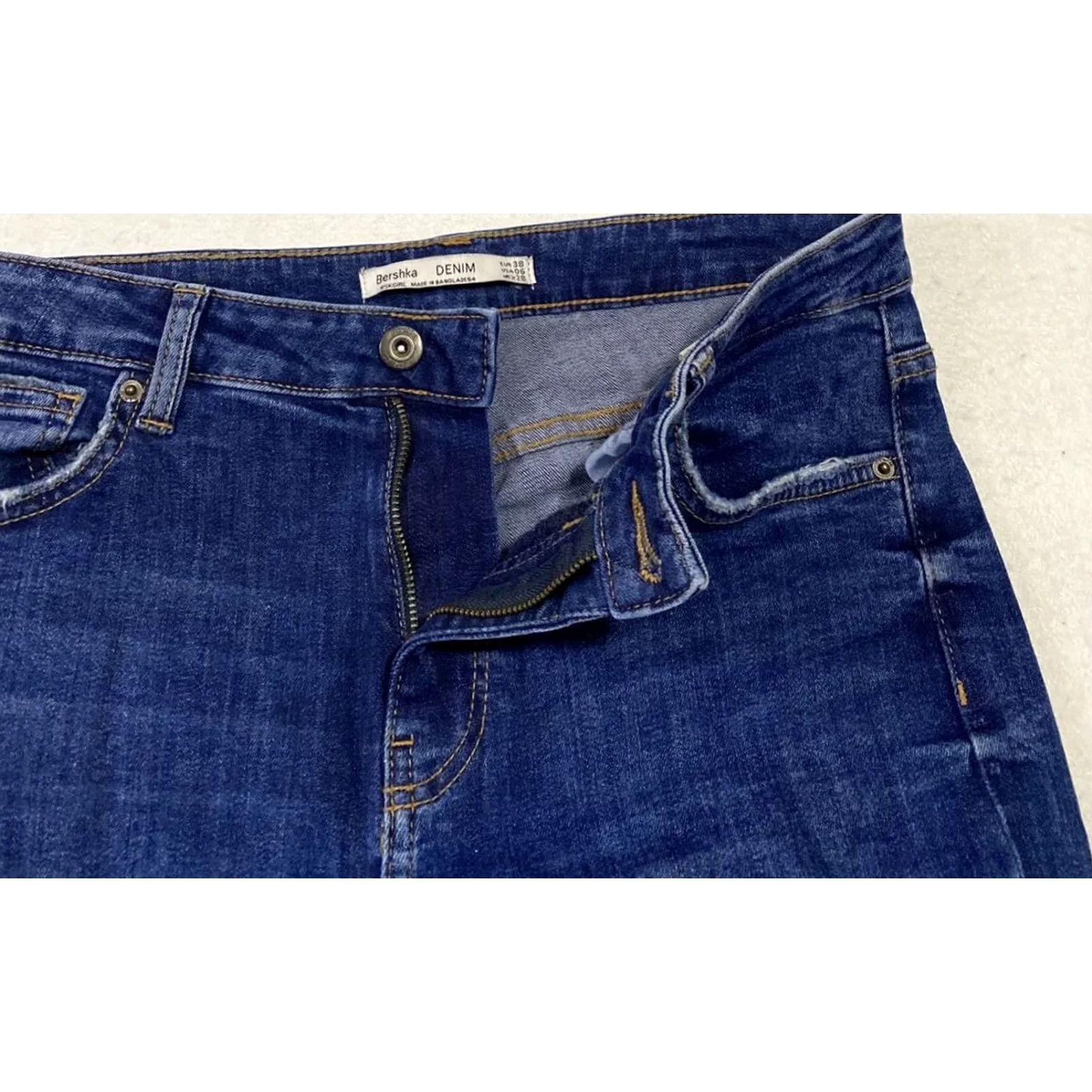 Bershka Bershka Jeans Women's Size 6 Blue Skinny Distressed Stretch Denim / 27-4 Distressed Skinny Jeans Womens 6 Blue Classic Modern Seasons Size 28" / US 6 / IT 42 - 4 Thumbnail