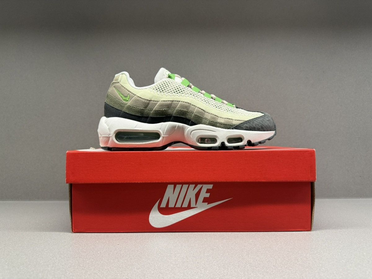 Nike Nike Air Max 95 Earth Day Women’s Size US 7 / IT 37 - 3 Thumbnail