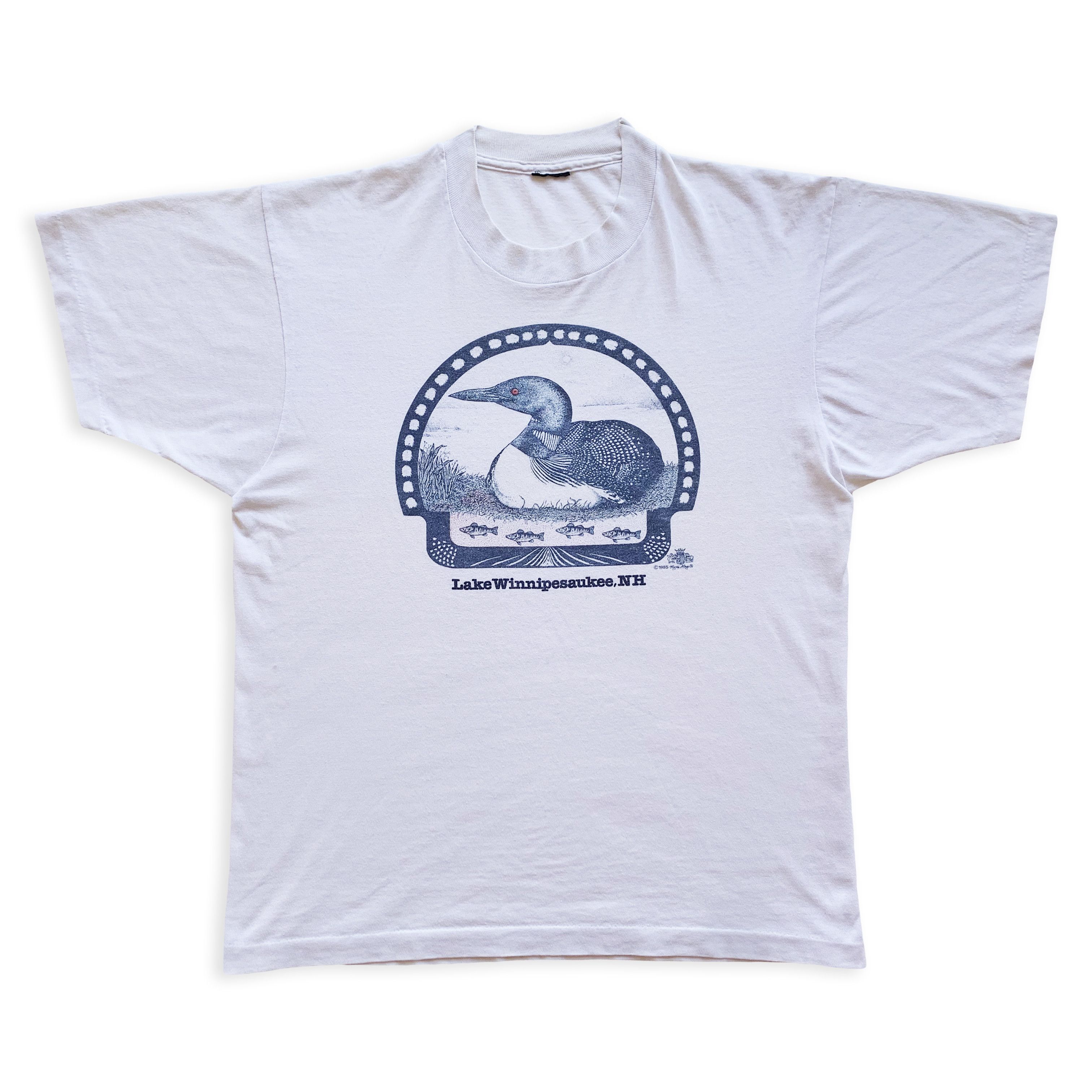 Vintage 1985 LAKE WINNIPESAUKEE T shirt Single stitch Tee USA Made Size US M / EU 48-50 / 2 - 2 Thumbnail