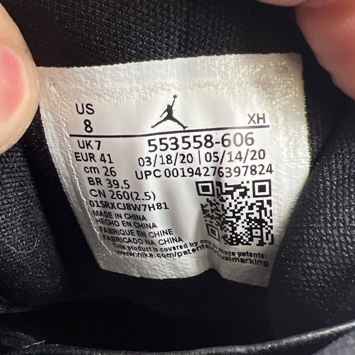 Nike Air Jordan 1 Low Reverse Bred Size US 8 / EU 41 - 10 Thumbnail