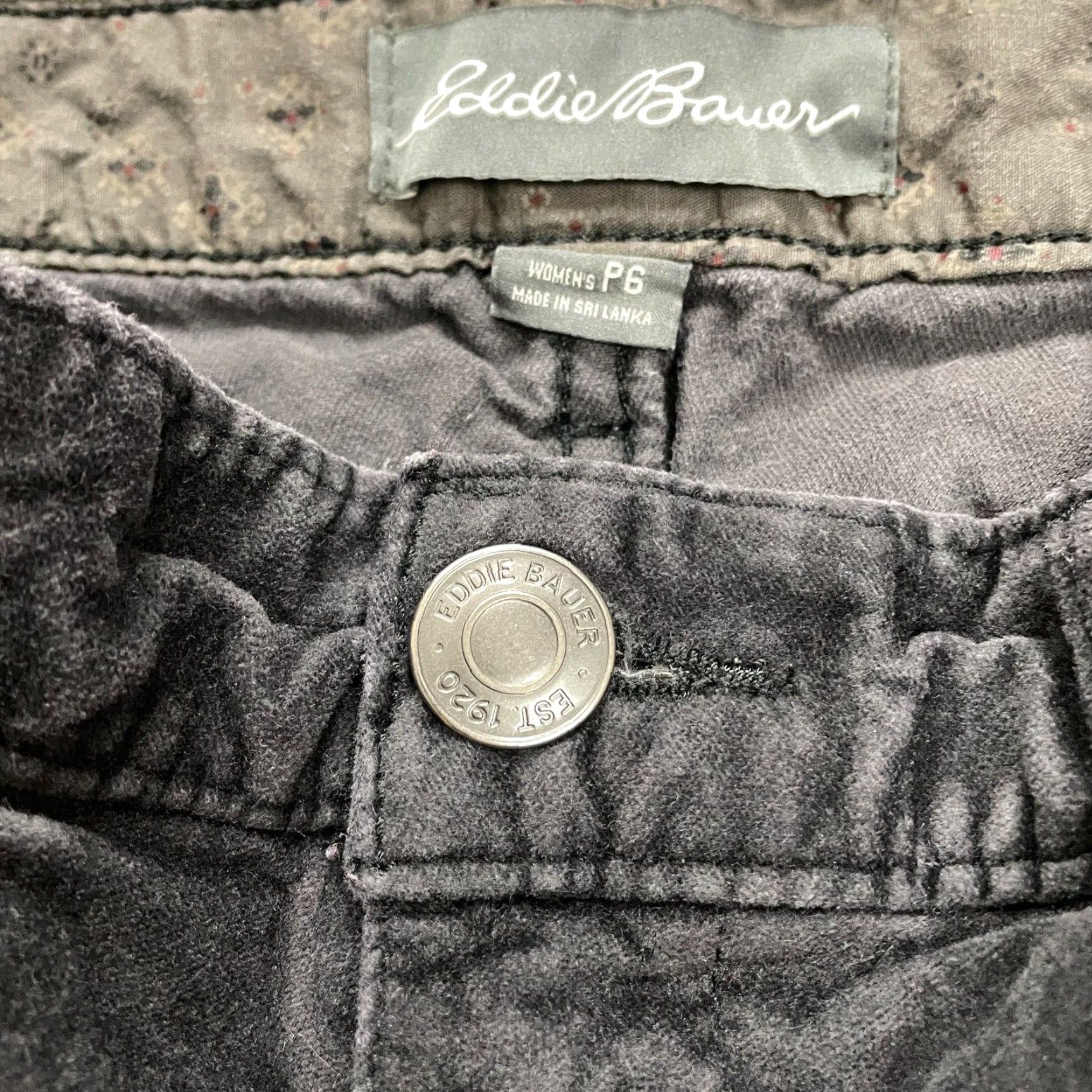 Eddie Bauer Eddie Bauer Pants Women Straight Leg Mid Rise Cotton Blend Black 32x27 Petite 6P Casual Chino with Stretch Size 28" / US 6 / IT 42 - 3 Thumbnail
