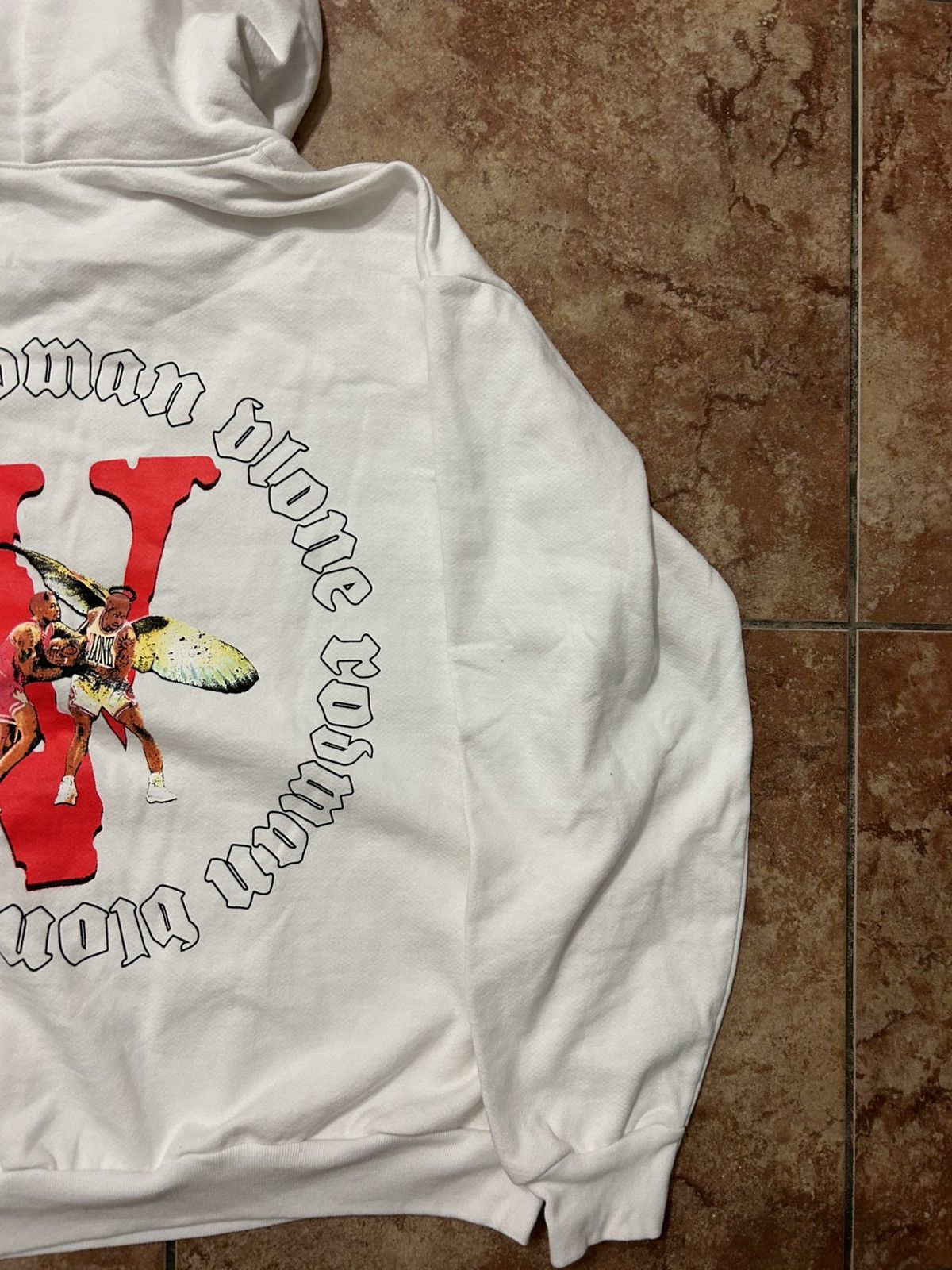 Vlone VLONE Dennis Rodman hoodie size Large Brand new! Size US L / EU 52-54 / 3 - 5 Thumbnail