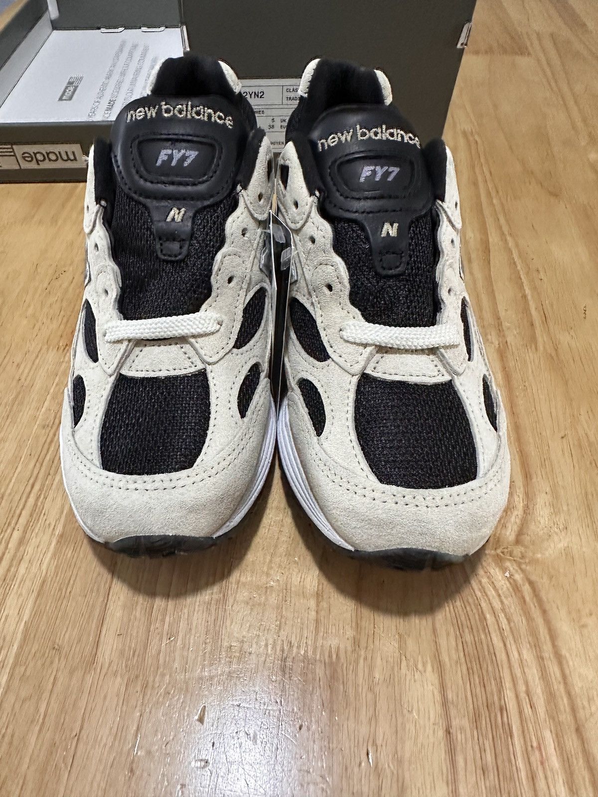 New Balance New Balance x Studio FY7 992 us5.5 Size US 5.5 / EU 38 - 3 Thumbnail