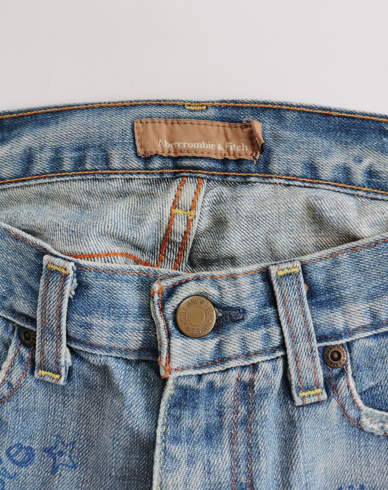 Vintage Vintage Bootcut Abercrombie Flowers Print Distressed Jeans Size 28" / US 6 / IT 42 - 7 Thumbnail