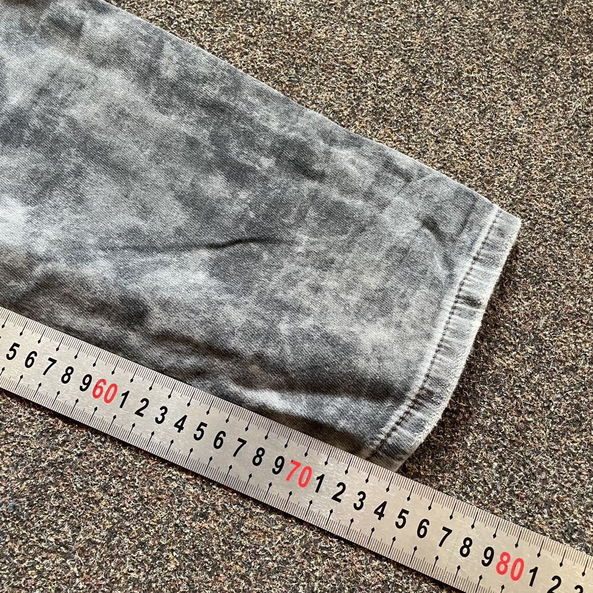Diesel Vintage Y2K Distressed Baggy Jeans Grunge Skate Aesthetic 30 Size US 30 / EU 46 - 7 Thumbnail