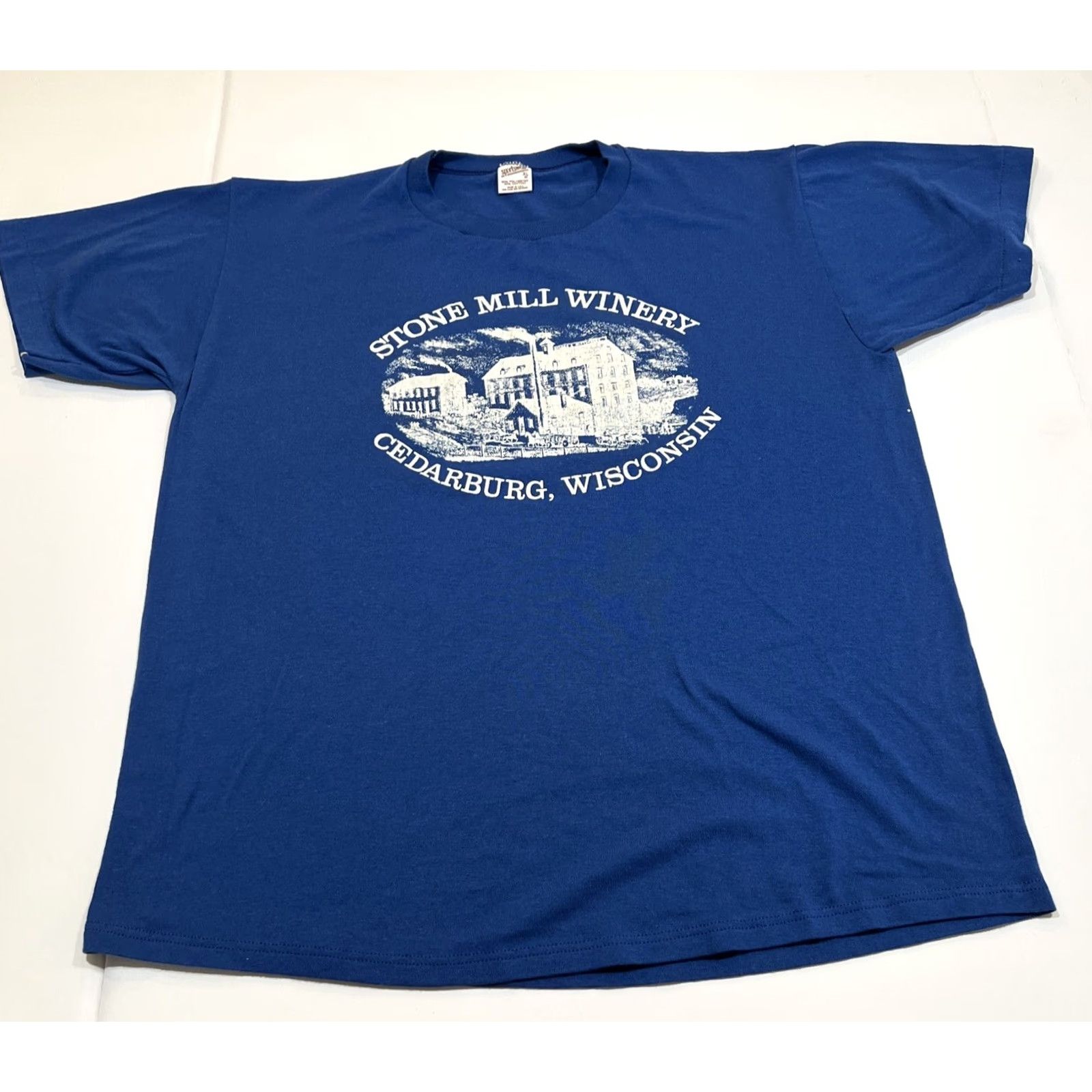 Vintage VINTAGE Stone Mill Winery Graphic T Shirt Men XL Cedarburg Wisconsin Single Stitch 1980s Blue Cotton Graphic Tee Unisex Mens XL Size US XL / EU 56 / 4 - 4 Thumbnail