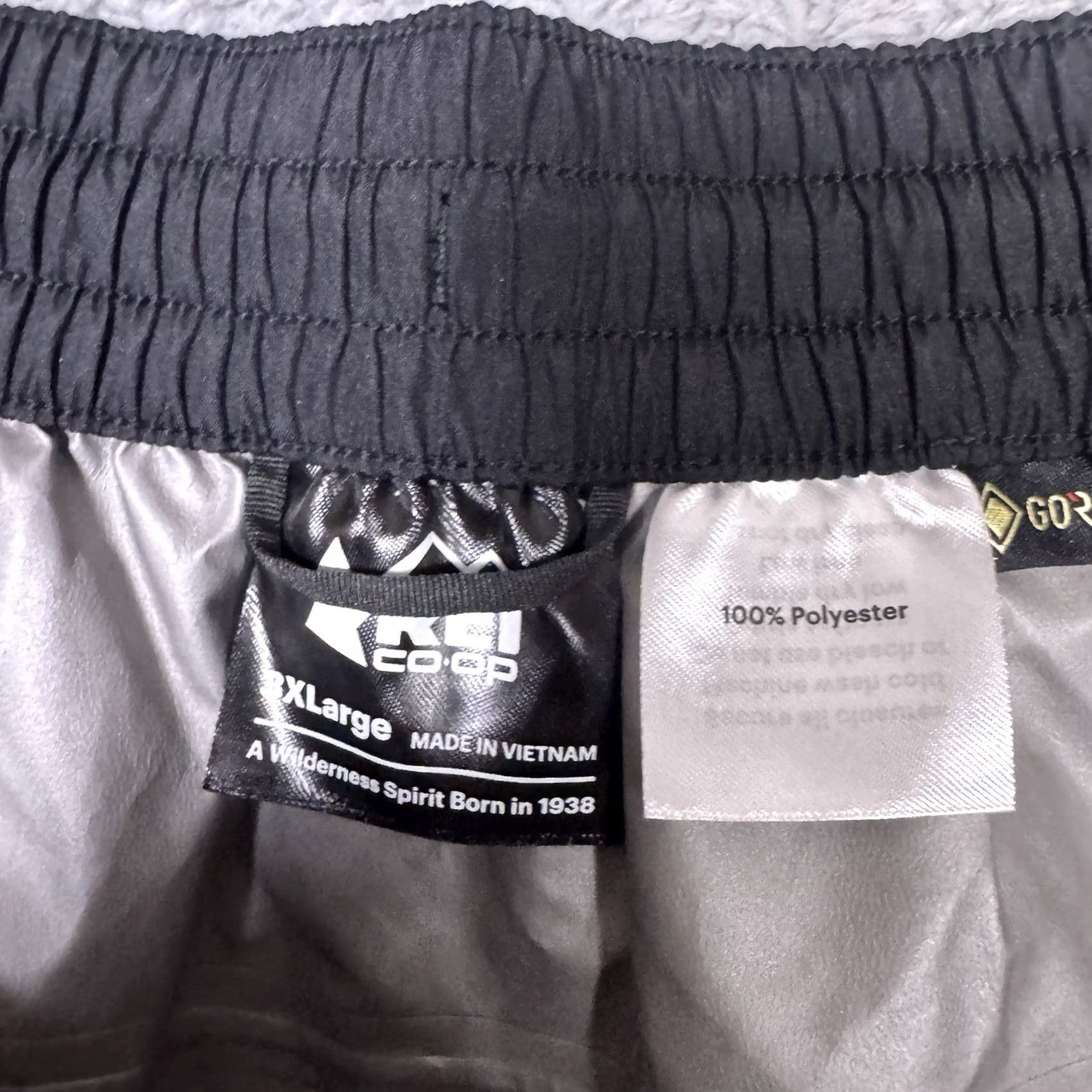 Vintage REI Co-op XeroDry GTX Pants Mens 3XL XXXL Black Gore-Tex Waterproof Hike Drawstring Ankle Zip 59 Size US 39 - 6 Thumbnail