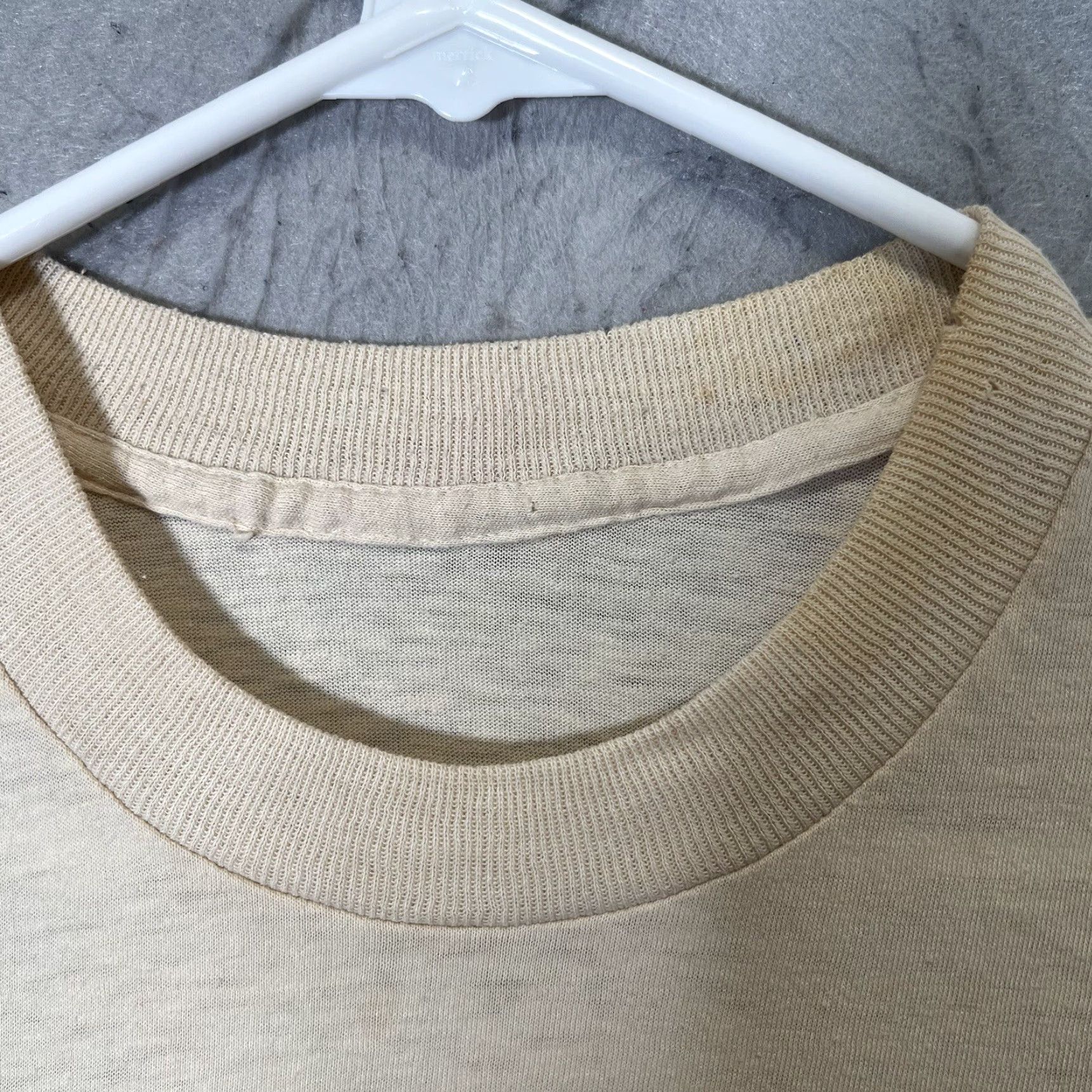 Vintage VINTAGE Pac-Man Video Arcade Game T-Shirt Adult Small Beige Mens 1981 Graphic Print Size US S / EU 44-46 / 1 - 6 Thumbnail