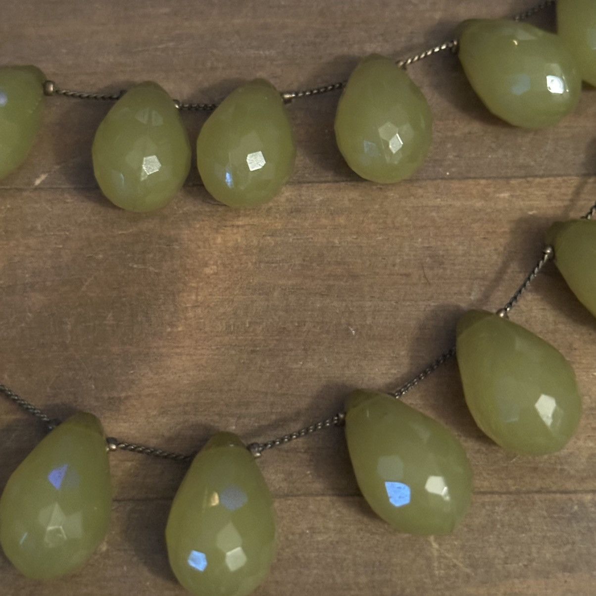 Other Layered olive green faceted teardrop bead dangle necklace Size ONE SIZE - 3 Thumbnail