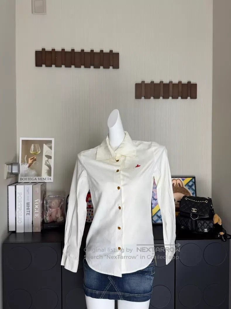 Vivienne Westwood Vivienne Westwood Milk White Saturn Shirt Old Style Size M / US 6-8 / IT 42-44 - 2 Thumbnail